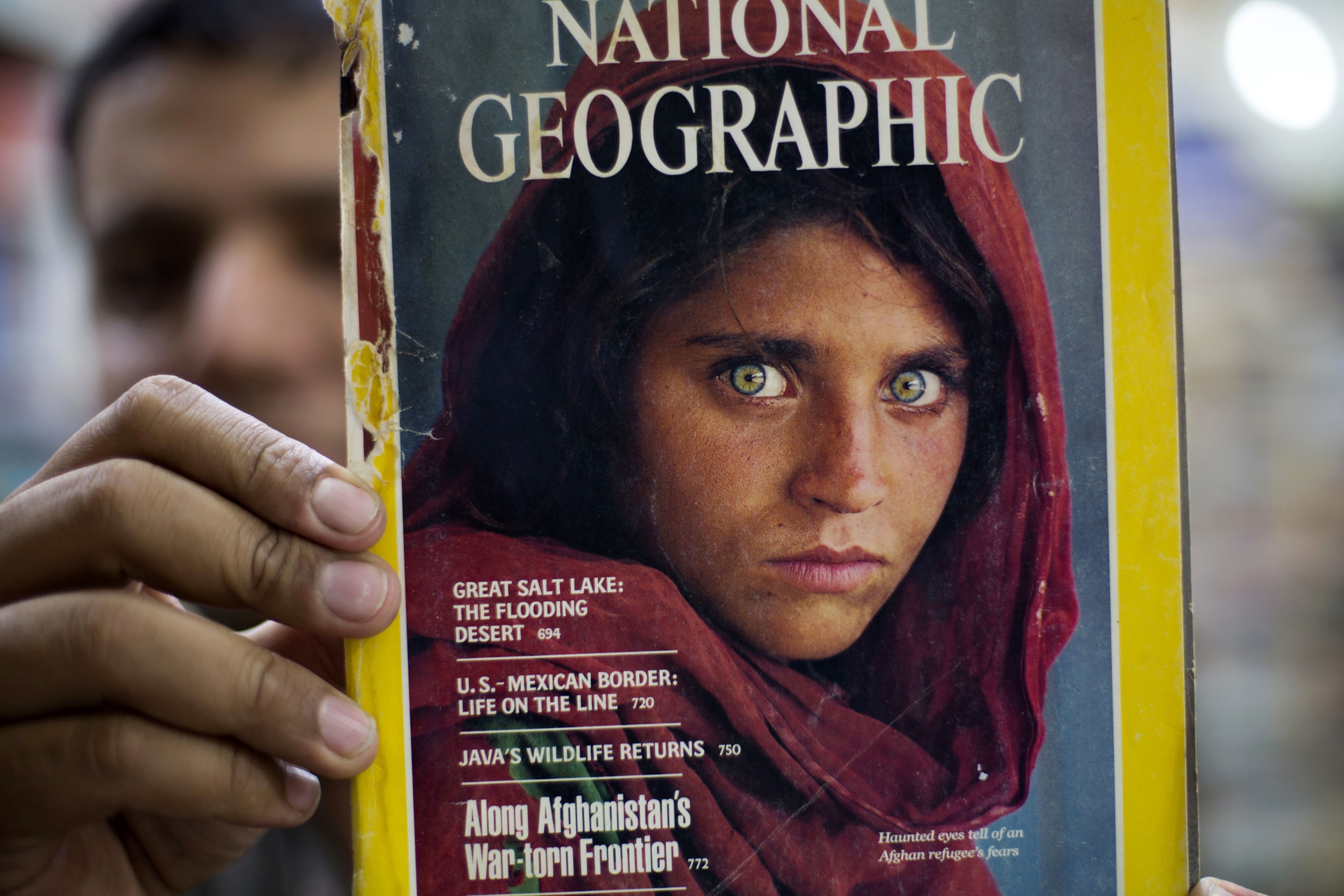 "Cô gái Afghanistan" sống tại Ý: Cuộc đời cô gái nổi tiếng trong nhiếp ảnh