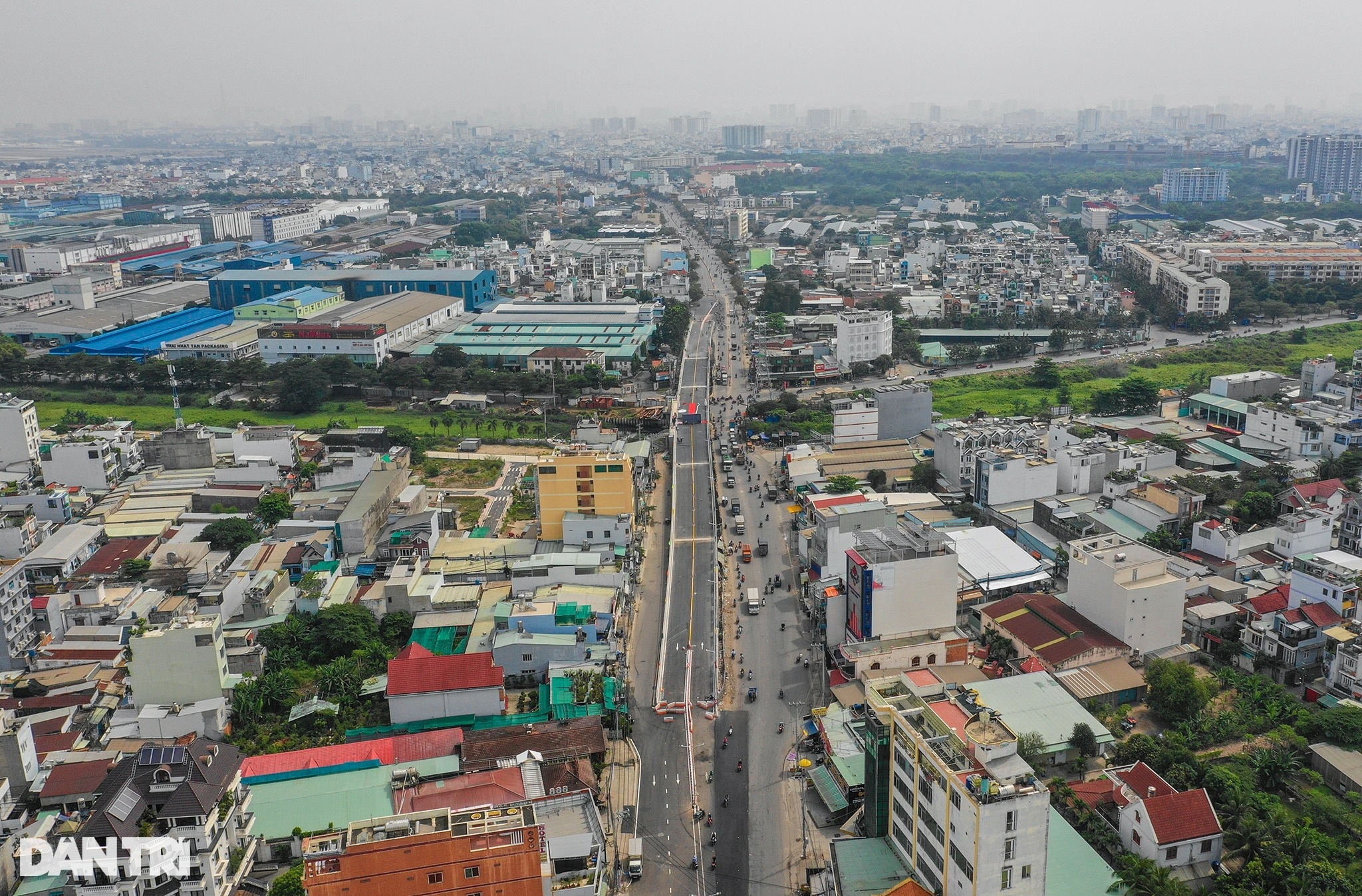 Cầu Bưng thông xe sau 4 năm thi công, gỡ rối nút thắt kẹt xe ở TPHCM - 15 Cầu Bưng thông xe sau 4 năm thi công, gỡ rối nút thắt kẹt xe ở TPHCM - 15