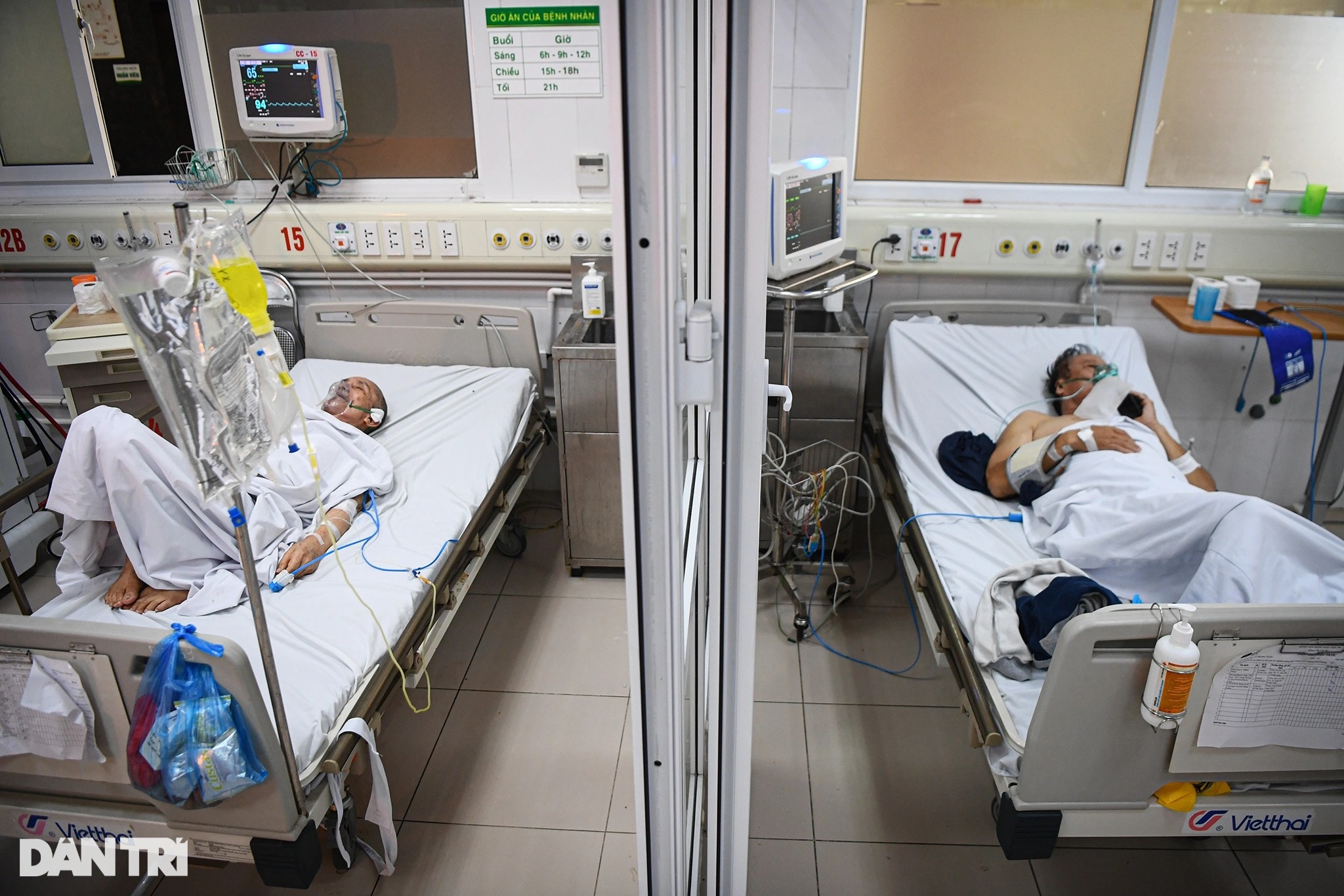 Một ngày trong khu điều trị bệnh nhân Covid-19 triệu chứng nặng ở Hà Nội - 7