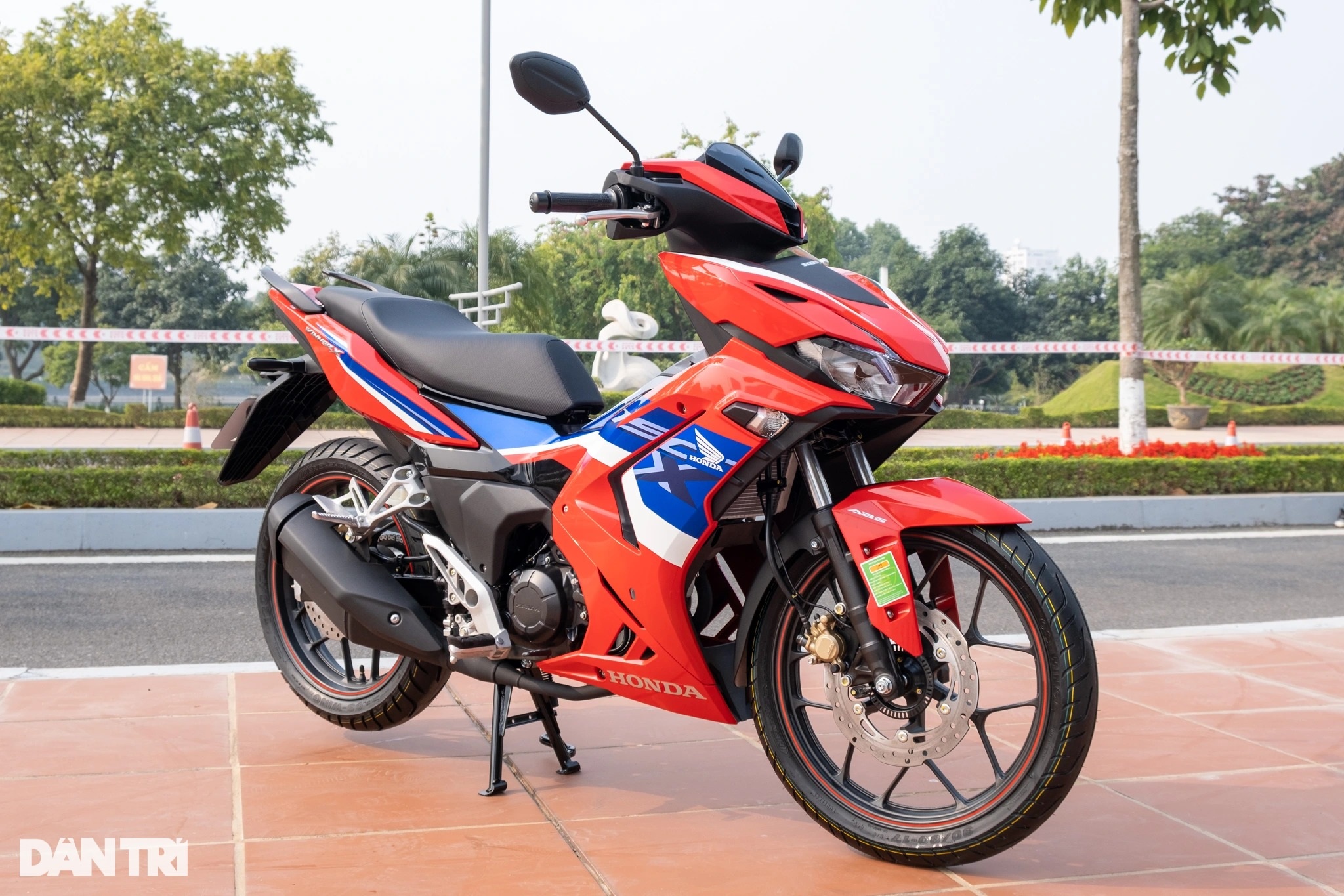 Honda Winner X mới có thêm tiện ích, tăng sức cạnh tranh với Yamaha Exciter - 3