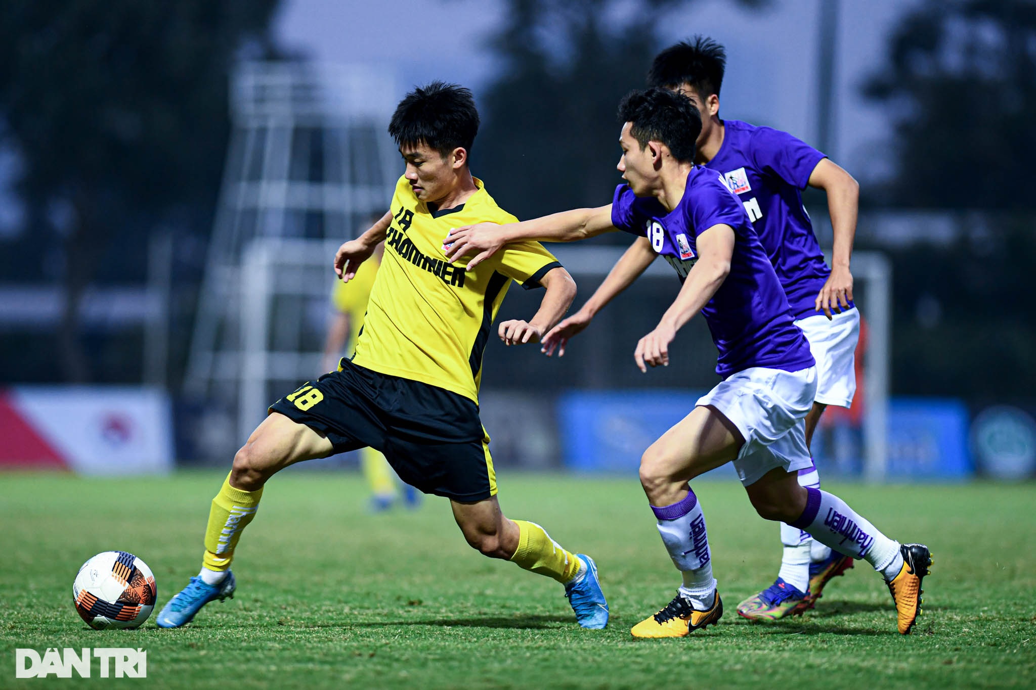 Cầu thủ U21 Hà Nội ngậm ngùi bật khóc sau trận thua chung kết U21 Quốc gia - 9 Cầu thủ U21 Hà Nội ngậm ngùi bật khóc sau trận thua chung kết U21 Quốc gia - 9