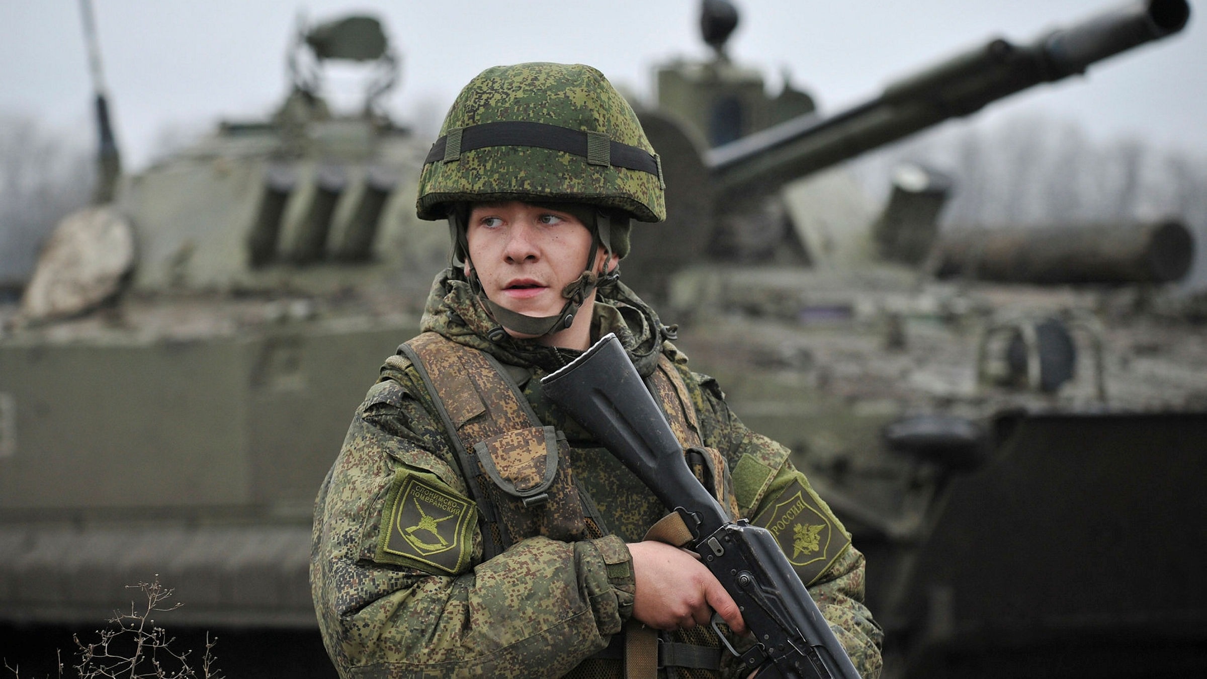 Khủng hoảng Ukraine: Trò chơi bên miệng hố chiến tranh giữa Nga và NATO - 2