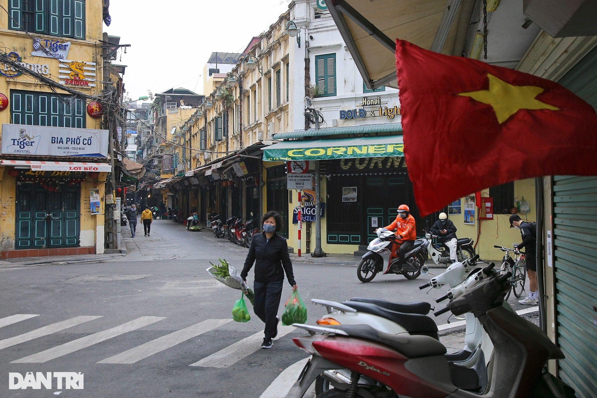 Dịch liên tục lập đỉnh, hơn 50% xã phường Hà Nội là vùng cam - 1