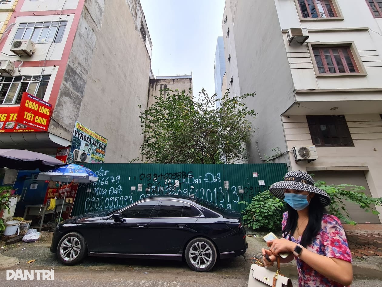 Thổi giá đất thông qua đấu giá gây thiệt hại cho người có nhu cầu thực - 1 Thổi giá đất thông qua đấu giá gây thiệt hại cho người có nhu cầu thực - 1