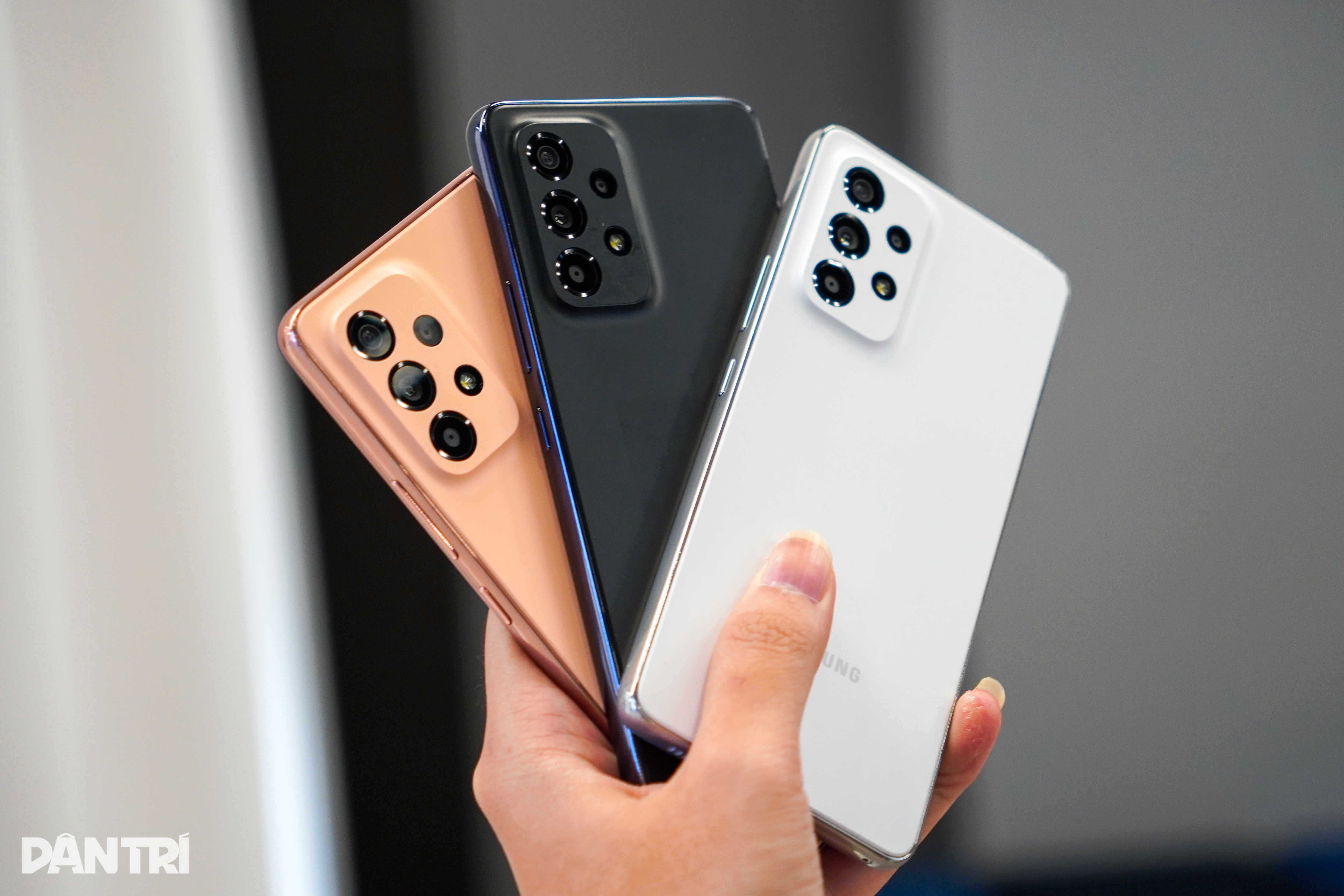 Thị trường smartphone toàn cầu gặp khó - 2 Thị trường smartphone toàn cầu gặp khó - 2