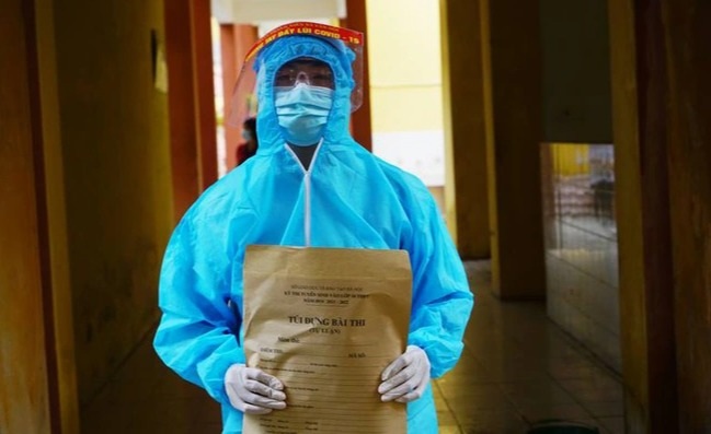 Thi tốt nghiệp THPT 2022: Tranh cãi quy định xét đặc cách tốt nghiệp với F0 - 2 Thi tốt nghiệp THPT 2022: Tranh cãi quy định xét đặc cách tốt nghiệp với F0 - 2