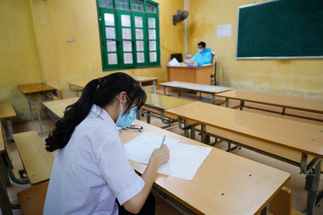 Thi tốt nghiệp THPT 2022: Tranh cãi quy định xét đặc cách tốt nghiệp với F0 - 1 Thi tốt nghiệp THPT 2022: Tranh cãi quy định xét đặc cách tốt nghiệp với F0 - 1