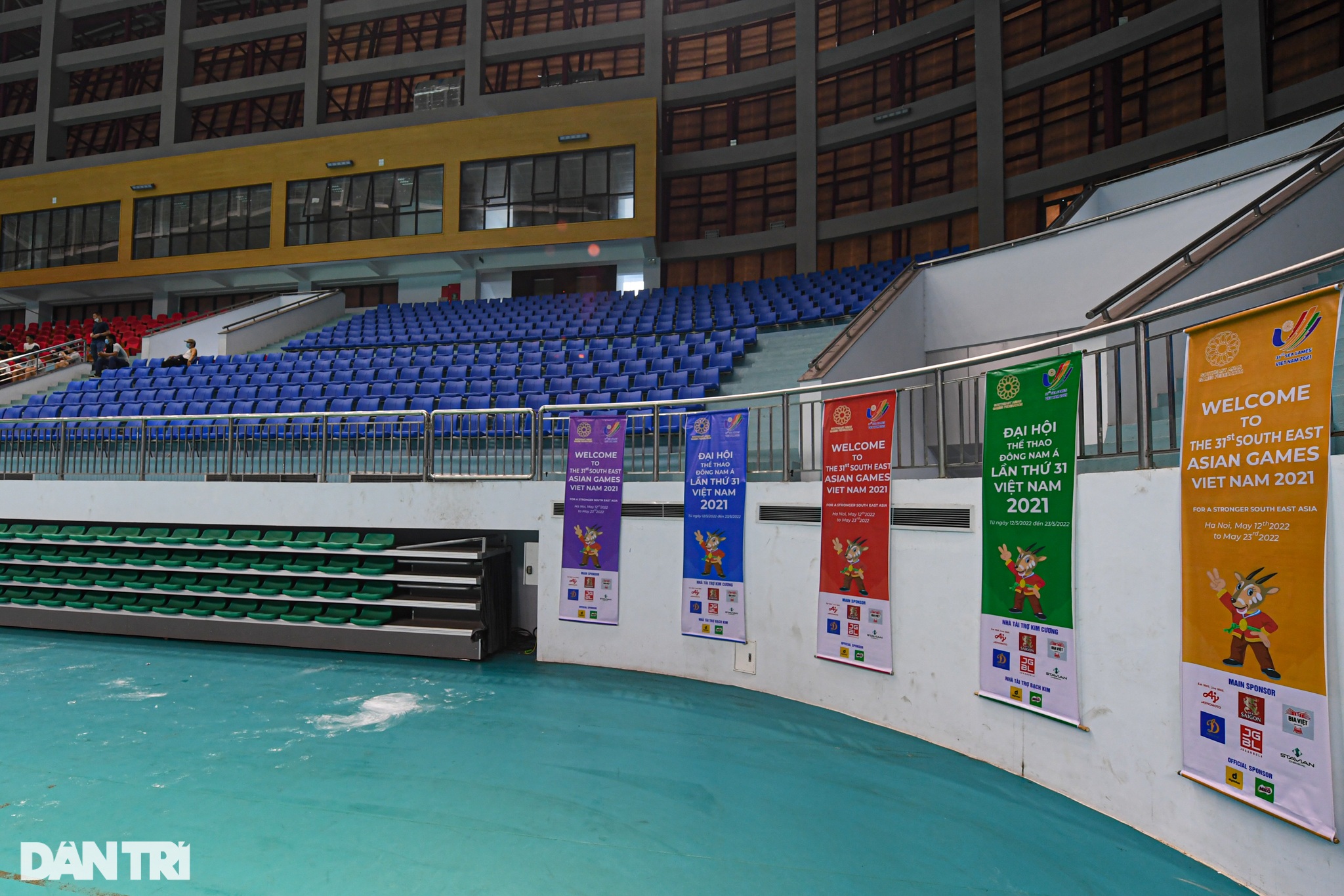 Nhà thi đấu hiện đại gần 5.000 chỗ phục vụ thi đấu cầu lông ở SEA Games 31 - 6
