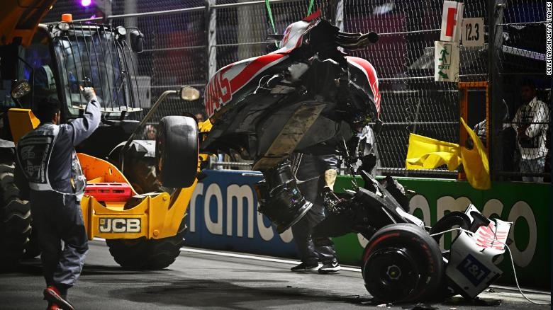 Con trai Michael Schumacher gặp tai nạn nghiêm trọng trên đường đua F1 - 2