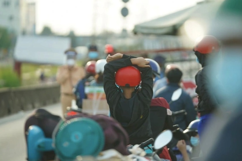 Nóng thông tin tăng giờ làm thêm, lương lao dốc, hỗ trợ tiền thuê nhà - 8