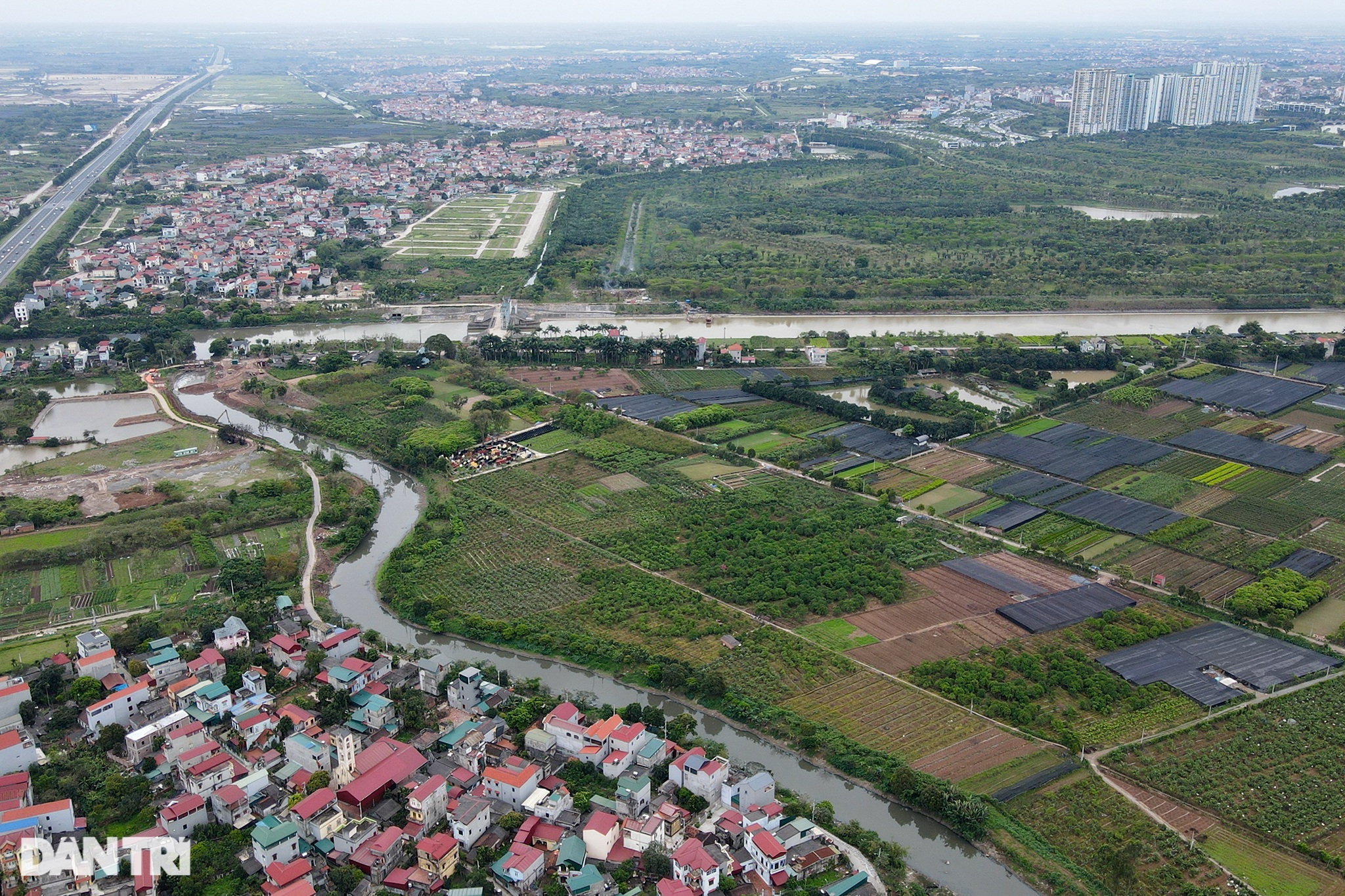 Cảnh sát môi trường nói về nguyên nhân ô nhiễm kênh Bắc Hưng Hải - 7