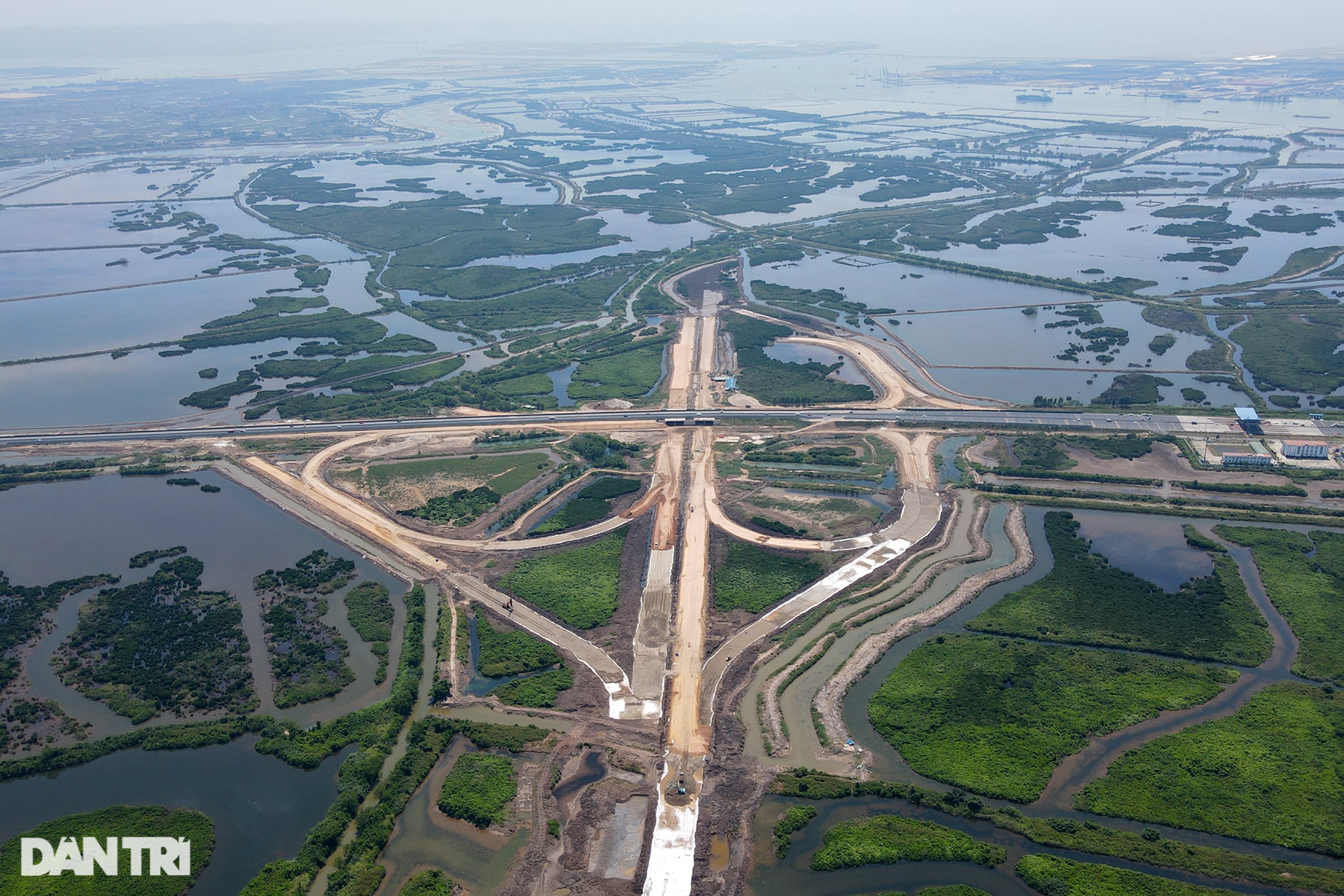 Toàn cảnh dự án xây dựng 2 nút giao thông nghìn tỷ lớn nhất Quảng Ninh - 1