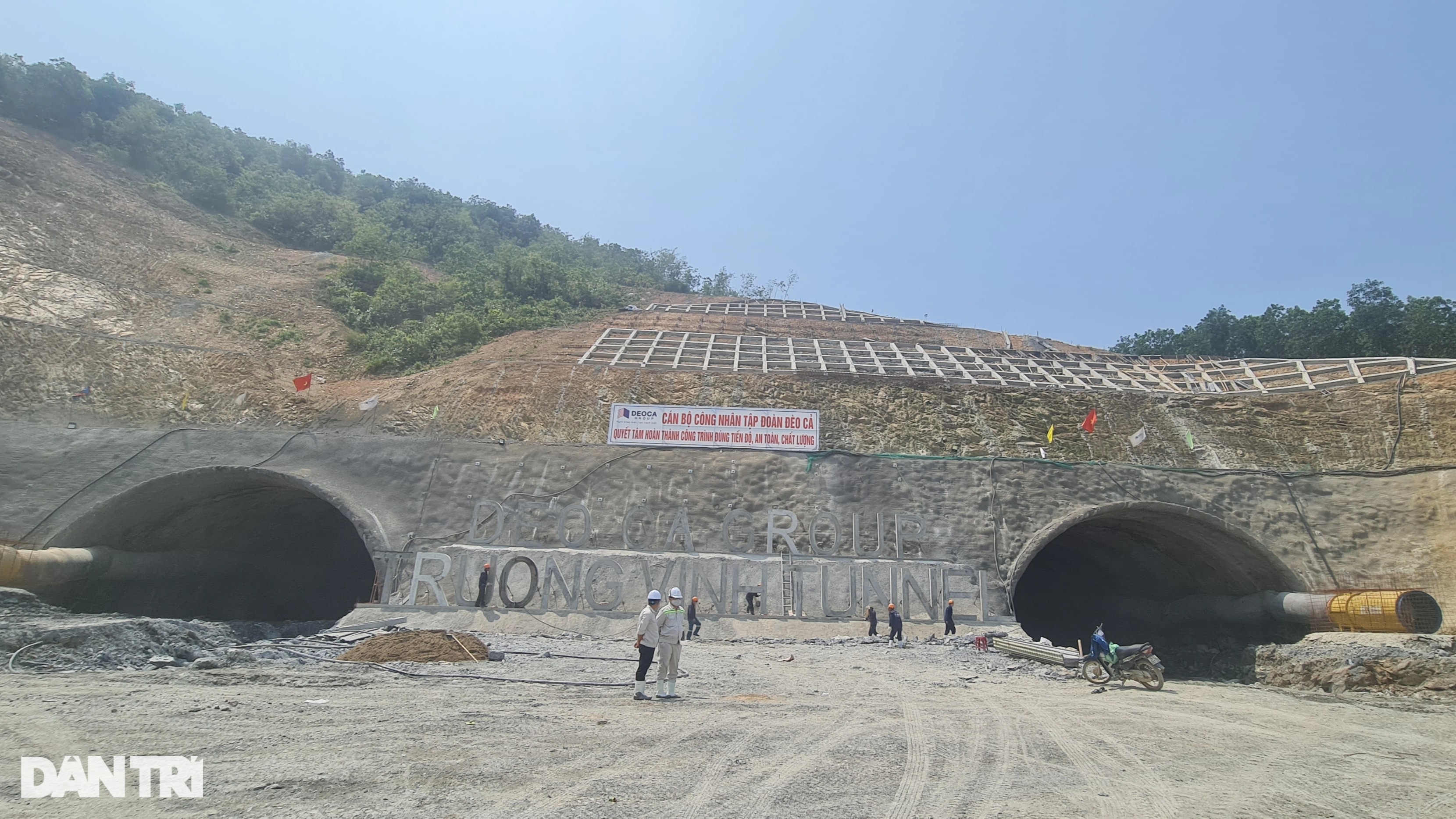Mục sở thị hầm xuyên núi trên cao tốc Bắc - Nam nối Thanh Hóa - Nghệ An - 1