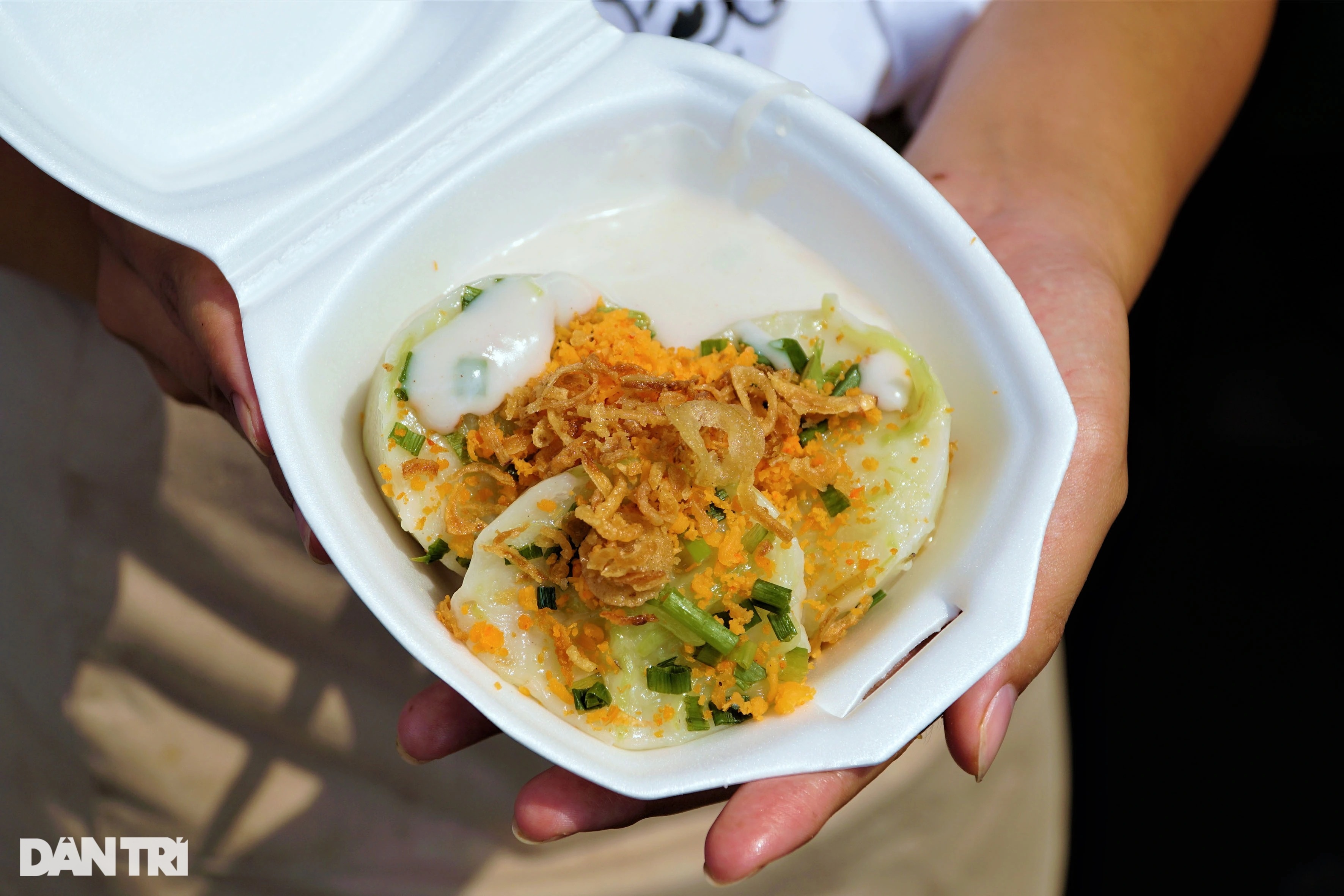 Gặp nghệ nhân làm sống lại món Bánh nhà nghèo - 3 Gặp nghệ nhân làm sống lại món Bánh nhà nghèo - 3