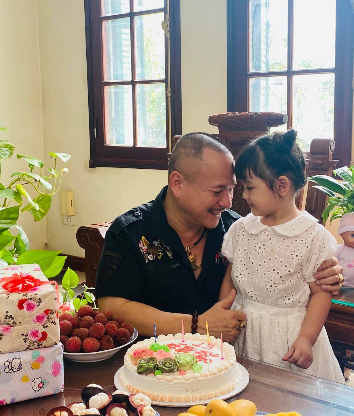 Thông tin tang lễ diễn viên Người phán xử, Hương vị tình thân - 4 Thông tin tang lễ diễn viên Người phán xử, Hương vị tình thân - 4