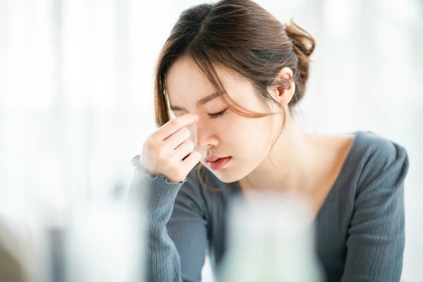 Tê bì chân tay, chóng mặt: Cảnh giác với xuất huyết do u não - 1 Tê bì chân tay, chóng mặt: Cảnh giác với xuất huyết do u não - 1