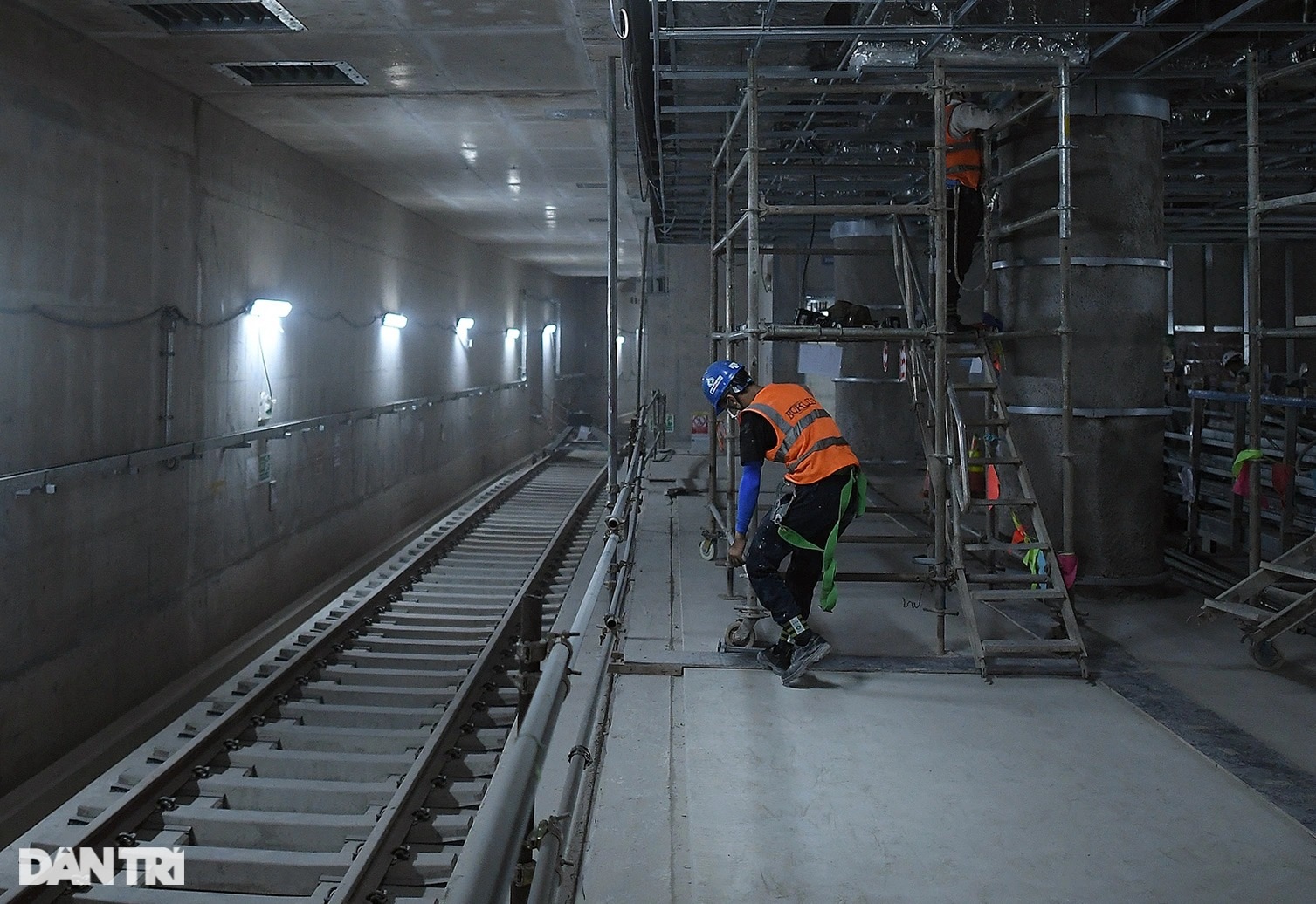 Ngày đêm thi công nhà ga metro ngầm lớn nhất TPHCM - 7