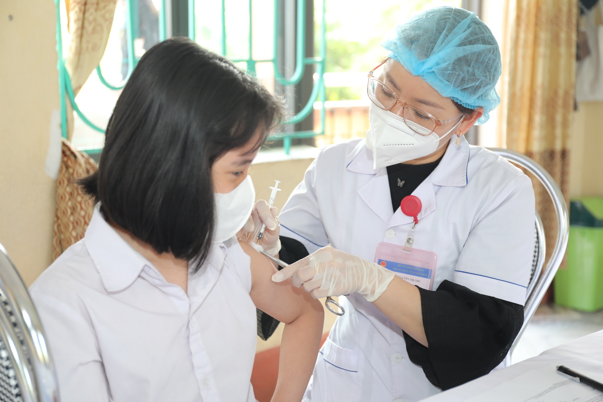 Ninh Bình tiêm vaccine phòng Covid-19 cho trẻ từ 5 đến dưới 12 tuổi - 2