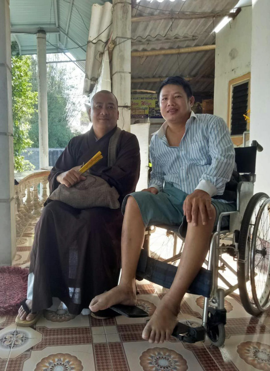 Sư thầy ở TPHCM hồi sinh cả nghìn đôi chân cho người khuyết tật - 5