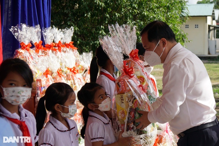 Những quy định đáng chú ý nhất có hiệu lực từ tháng 5 - 1 Những quy định đáng chú ý nhất có hiệu lực từ tháng 5 - 1