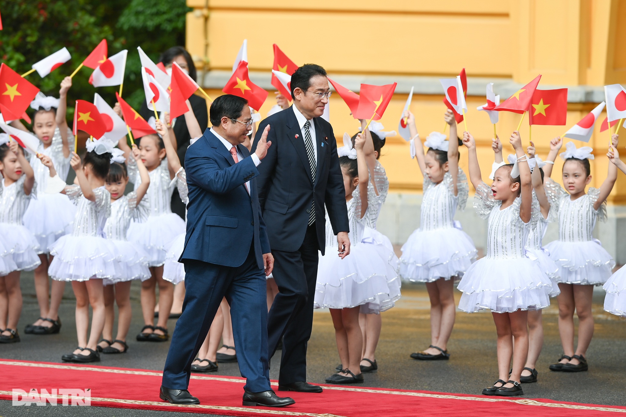 Thủ tướng Phạm Minh Chính chủ trì lễ đón chính thức Thủ tướng Nhật Bản - 2