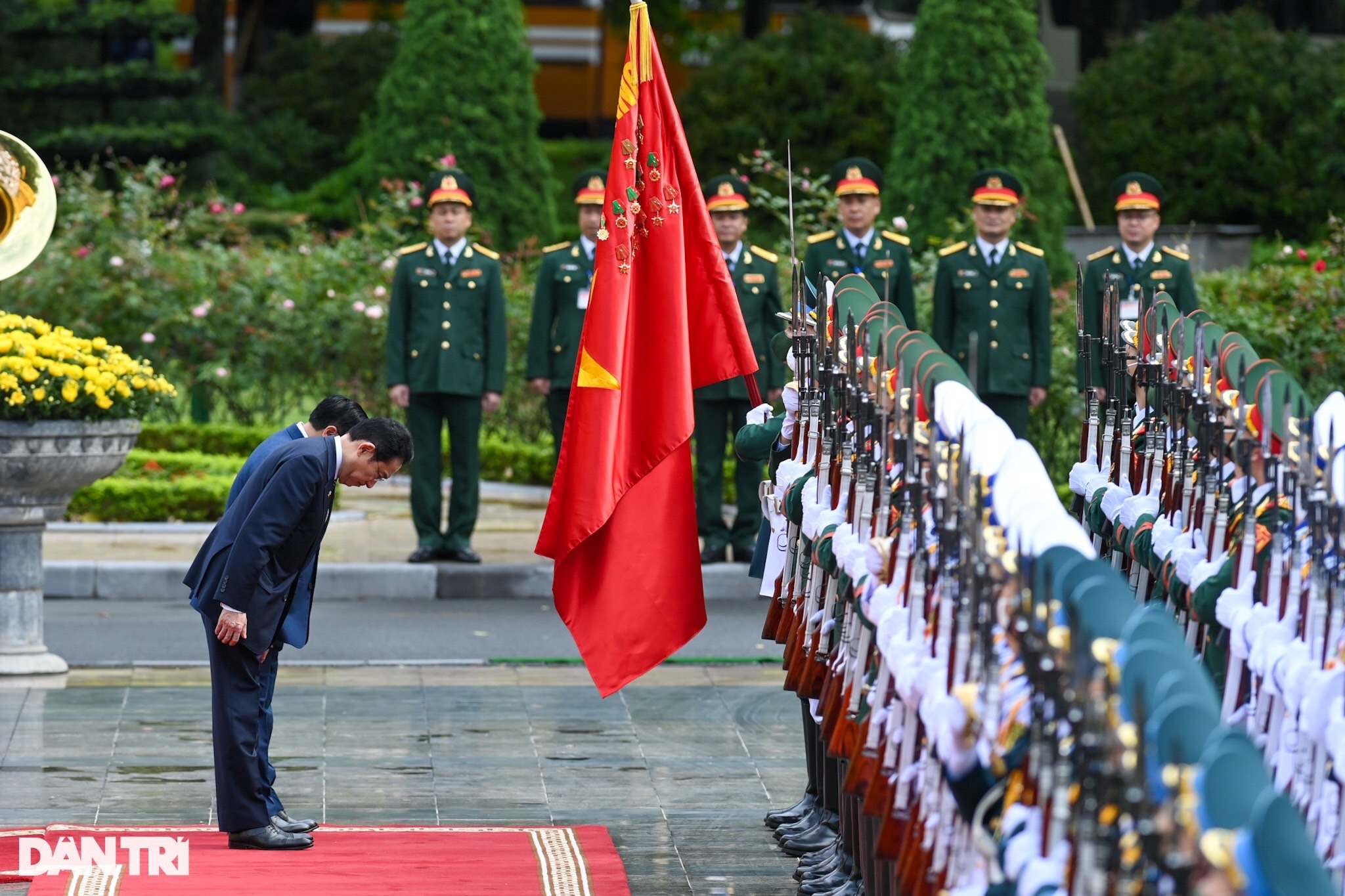 Thủ tướng Phạm Minh Chính chủ trì lễ đón chính thức Thủ tướng Nhật Bản - 8