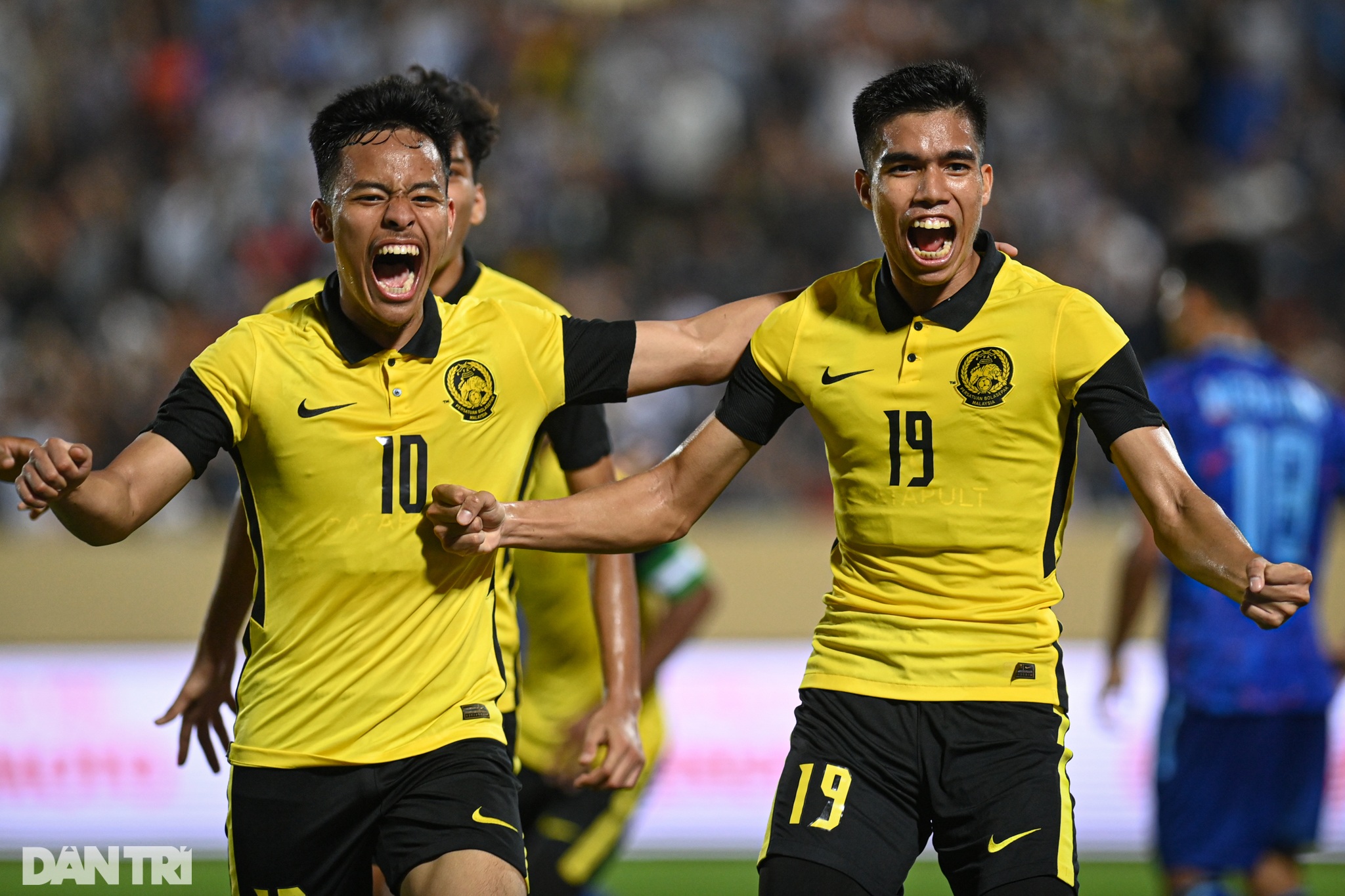 Cầu thủ U23 Malaysia đổ gục xuống sân sau chiến thắng trước Thái Lan - 8