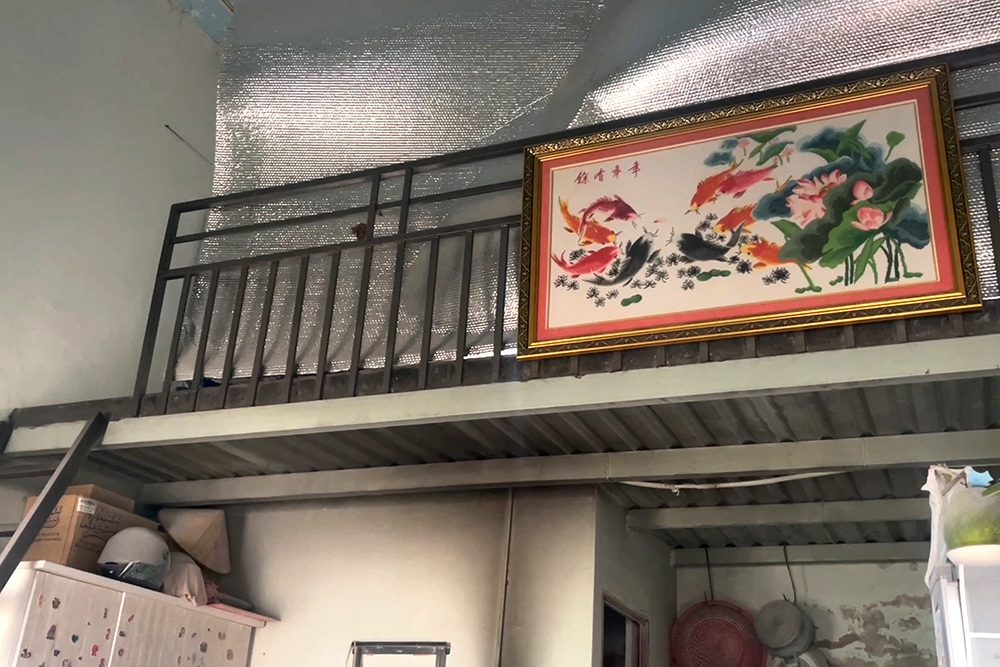 Khoảnh khắc nổ kinh ho&agrave;ng rung chuyển ph&ograve;ng trọ ở B&igrave;nh Thuận - Ảnh 6.