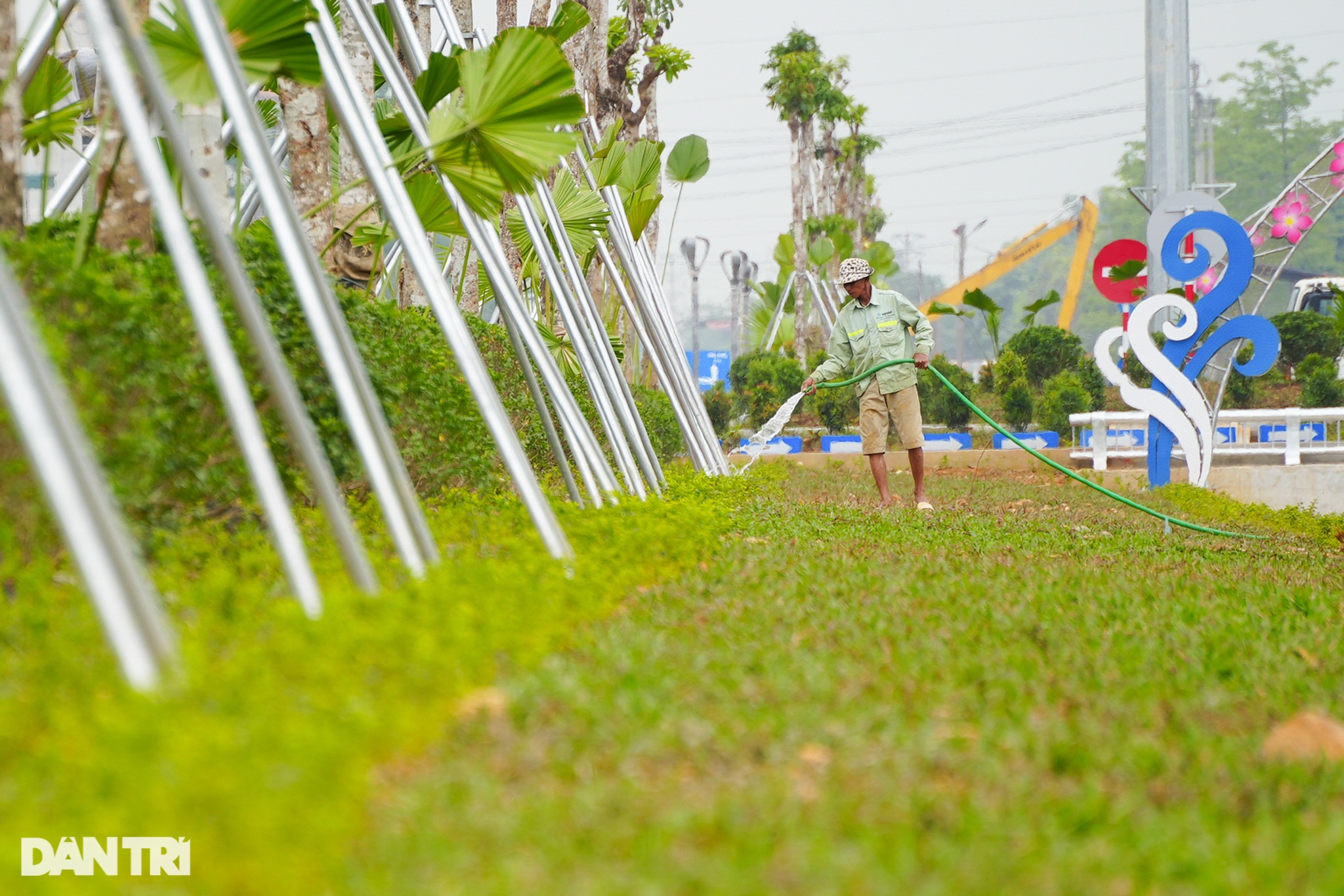 Diện mạo mới đoạn đường 1,5km tiêu tốn 165 tỷ đồng ở Ninh Bình - 4 Diện mạo mới đoạn đường 1,5km tiêu tốn 165 tỷ đồng ở Ninh Bình - 4