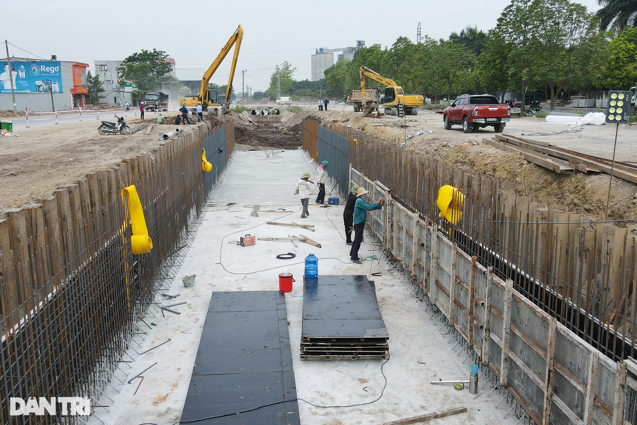 Diện mạo mới đoạn đường 1,5km tiêu tốn 165 tỷ đồng ở Ninh Bình - 10