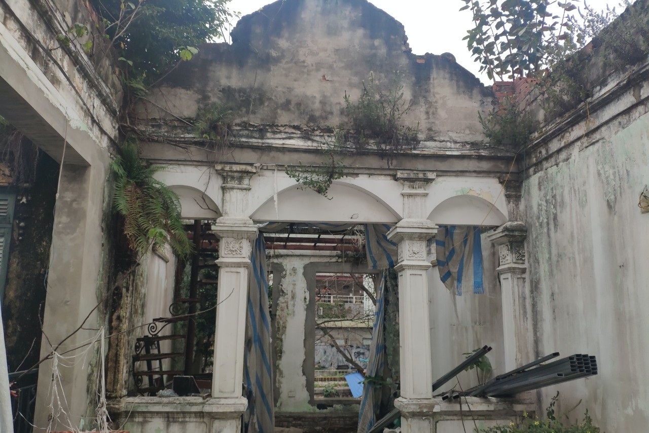 Hà Nội: Chi tiền khôi phục nhà cổ trên đất vàng bị bỏ hoang - 1