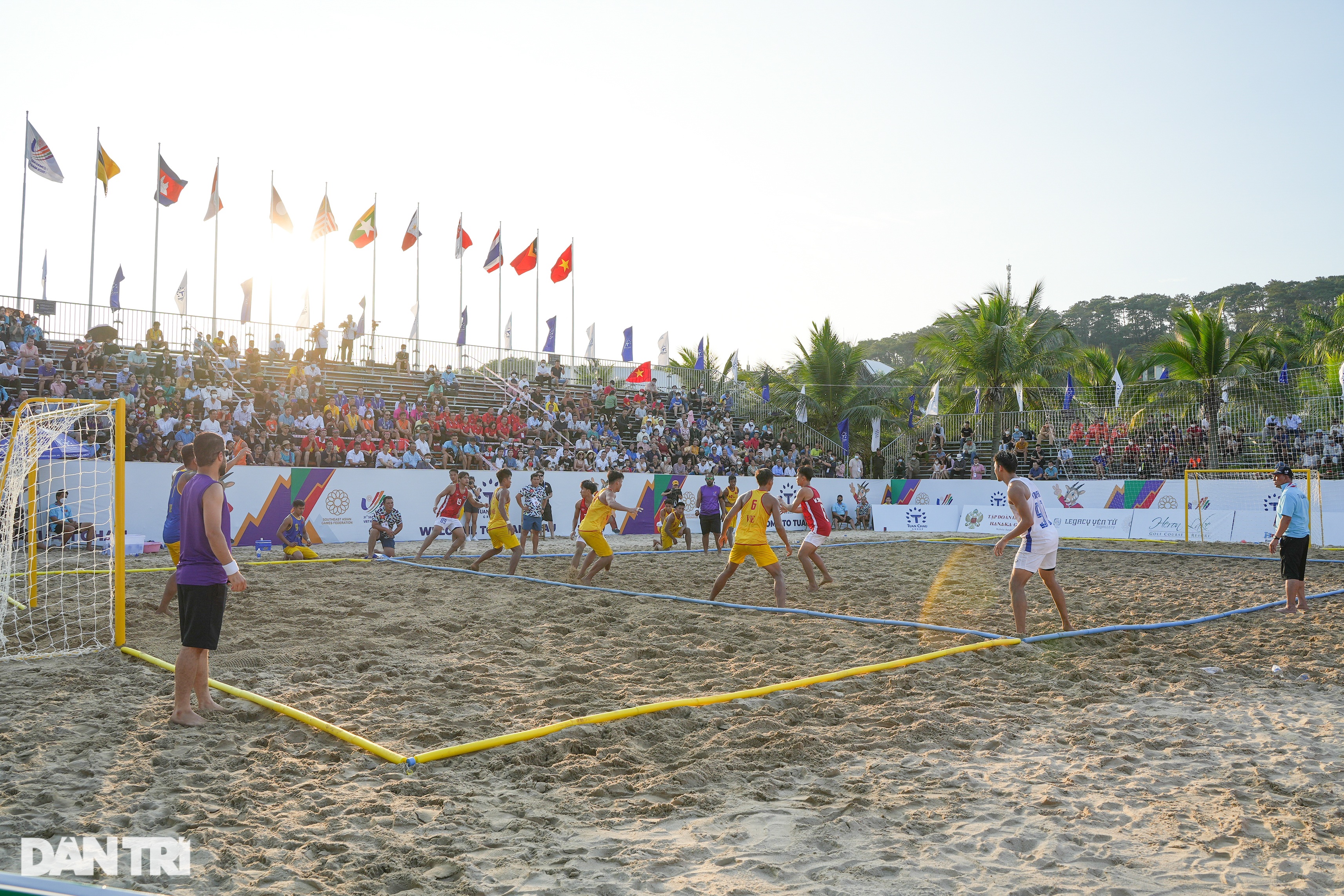 Bóng ném bãi biển Việt Nam bảo vệ thành công huy chương vàng SEA Games 31 - 3