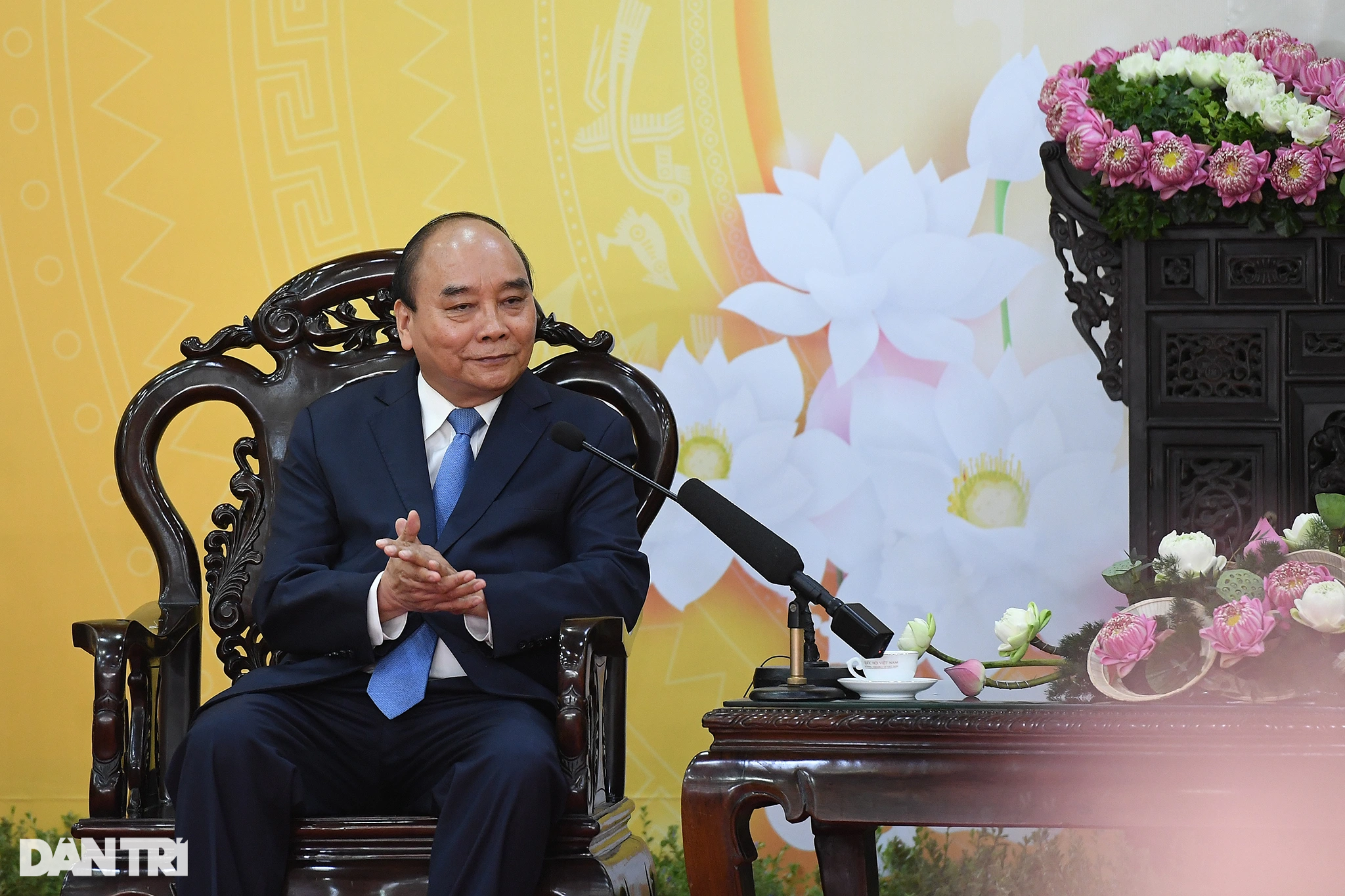 Chủ tịch nước Nguyễn Xuân Phúc chúc mừng Đại lễ Phật đản tại TPHCM - 4