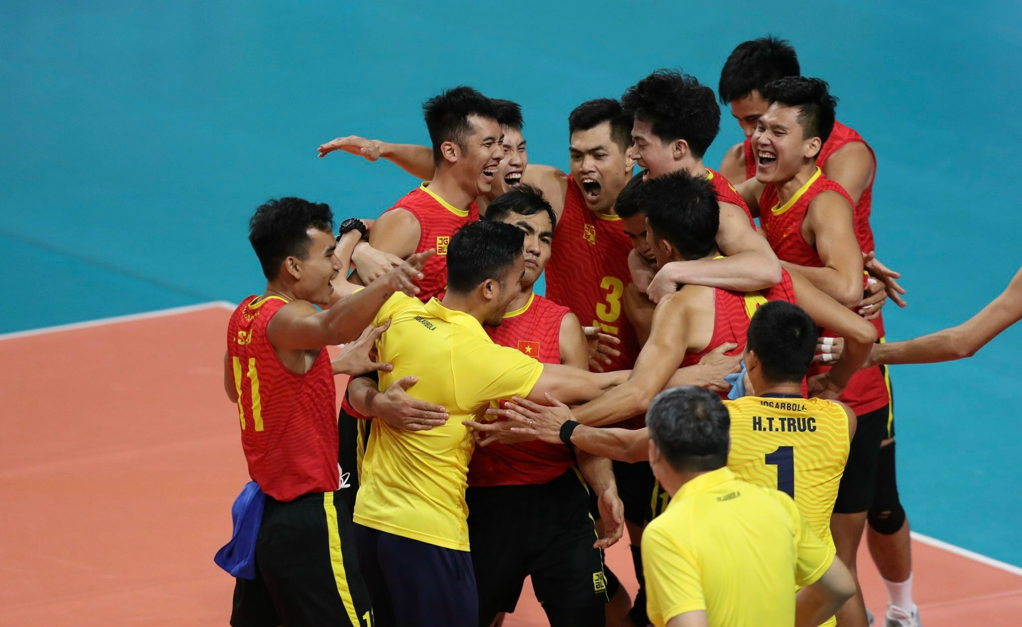 Hạ Thái Lan, tuyển bóng chuyền nam Việt Nam vào chung kết SEA Games 31 - 4