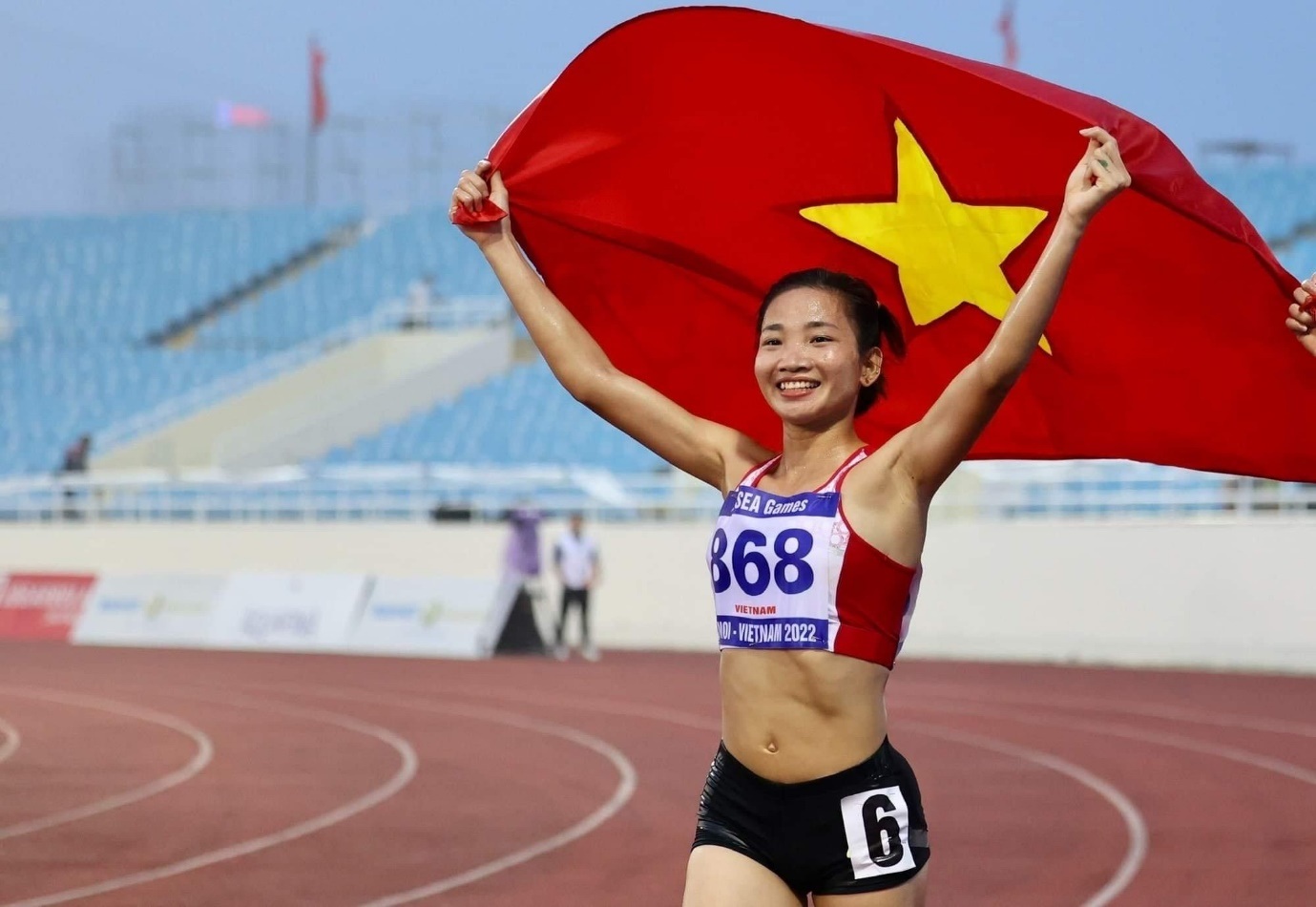 Chân chạy Nguyễn Thị Oanh nói gì về thành tích đáng ngưỡng mộ tại SEA Games? - 1