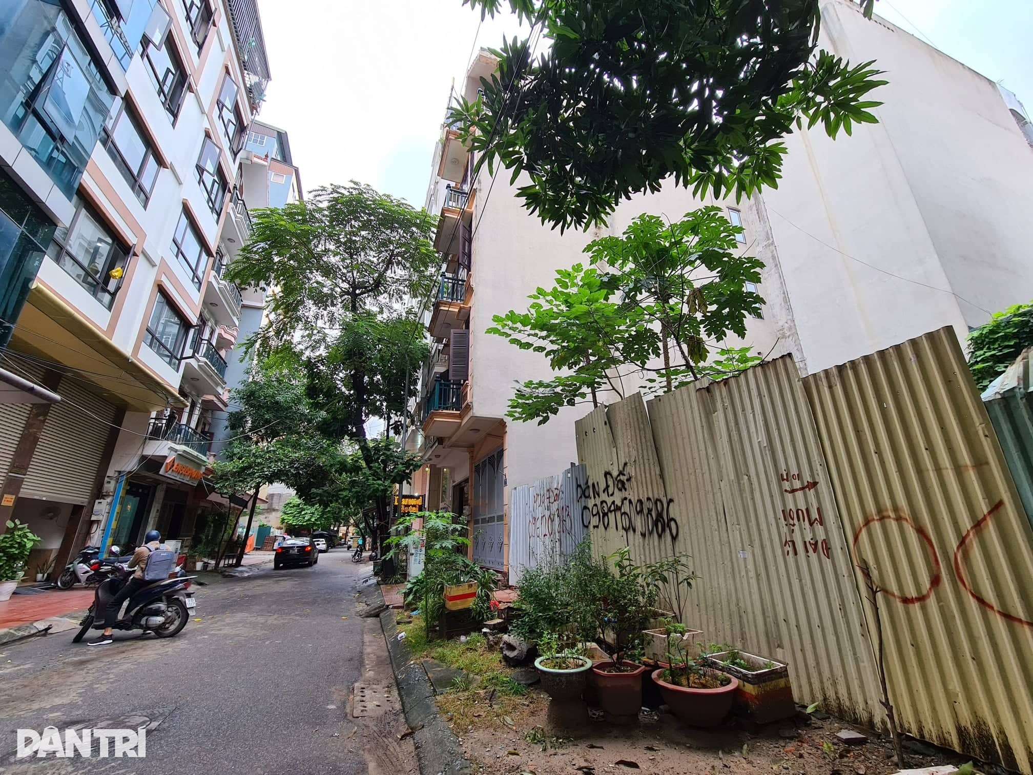 Sau nhiều ồn ào đấu giá đất, Hà Nội có quy định mới tiền đặt cọc - 2 Sau nhiều ồn ào đấu giá đất, Hà Nội có quy định mới tiền đặt cọc - 2
