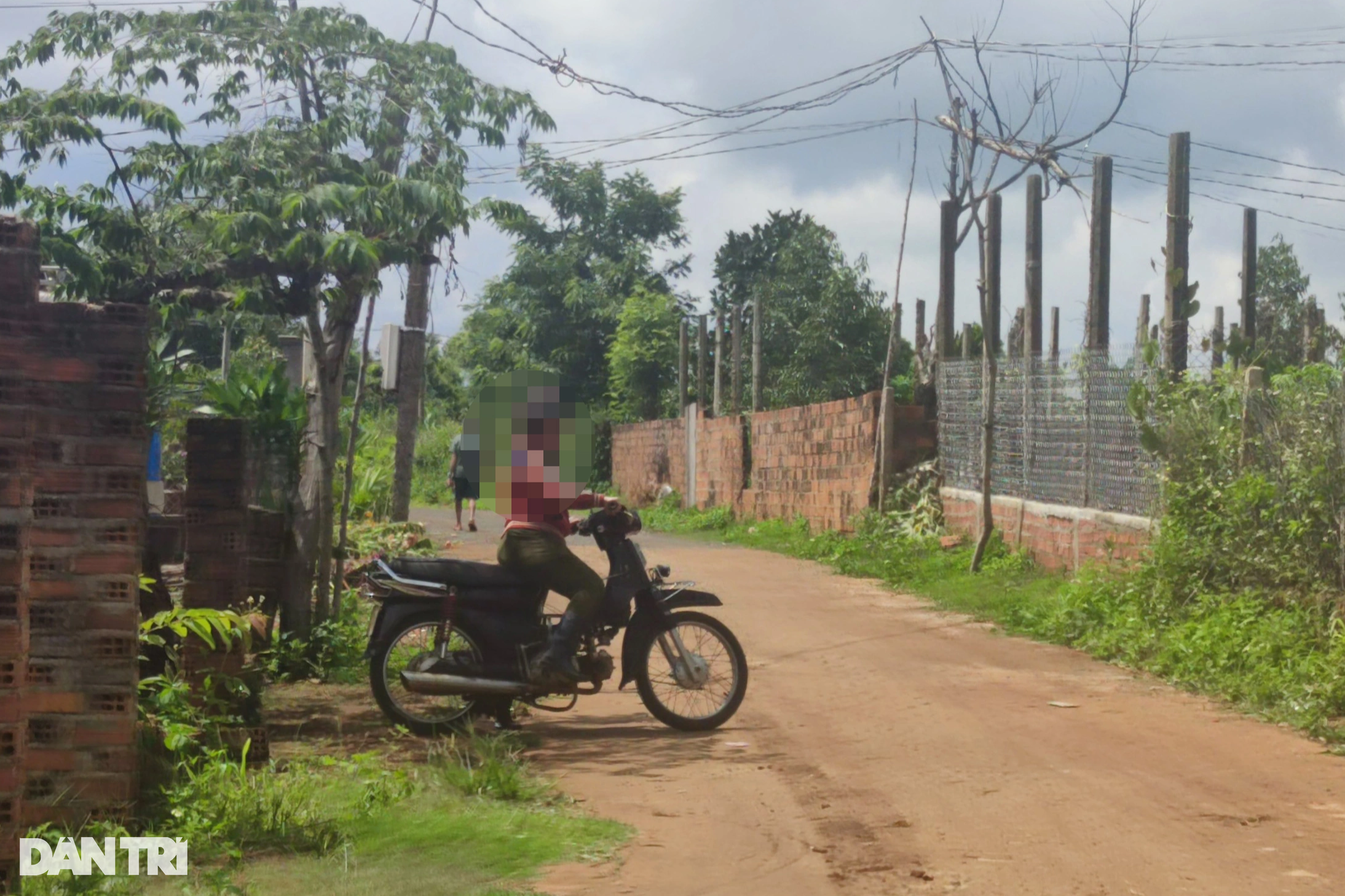 Thêm nhiều thiếu niên bị đưa sang Campuchia khi đi tìm việc nhẹ lương cao - 1 Thêm nhiều thiếu niên bị đưa sang Campuchia khi đi tìm việc nhẹ lương cao - 1