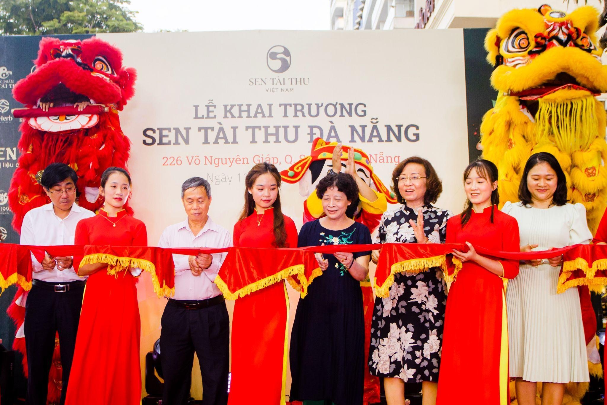 Sen Tài Thu: Khai trương cơ sở trị liệu cổ truyền Việt Nam tại Đà Nẵng - 1