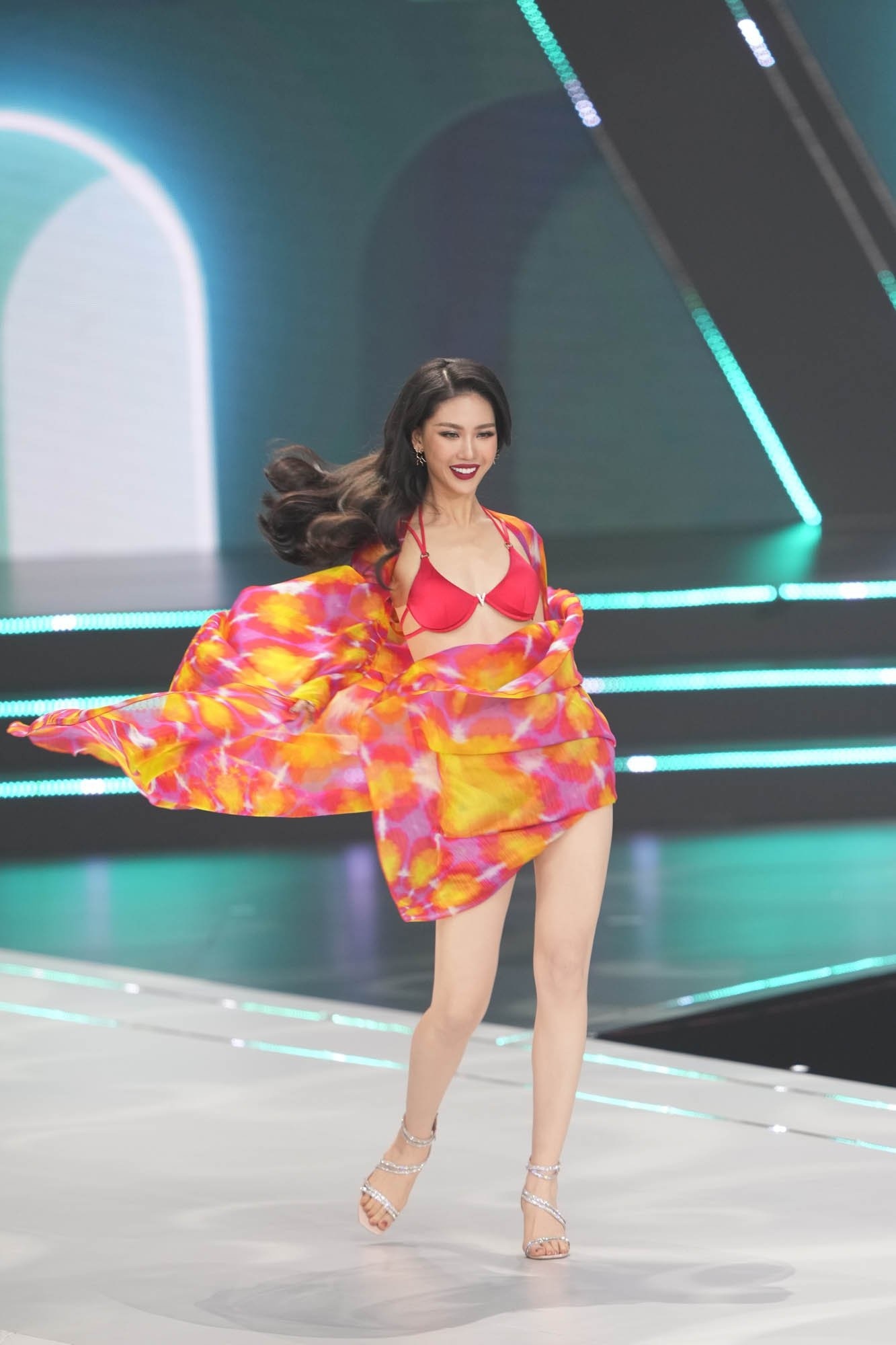 16 thí sinh Hoa hậu Hoàn vũ Việt Nam 2022 nóng bỏng diễn bikini - 1