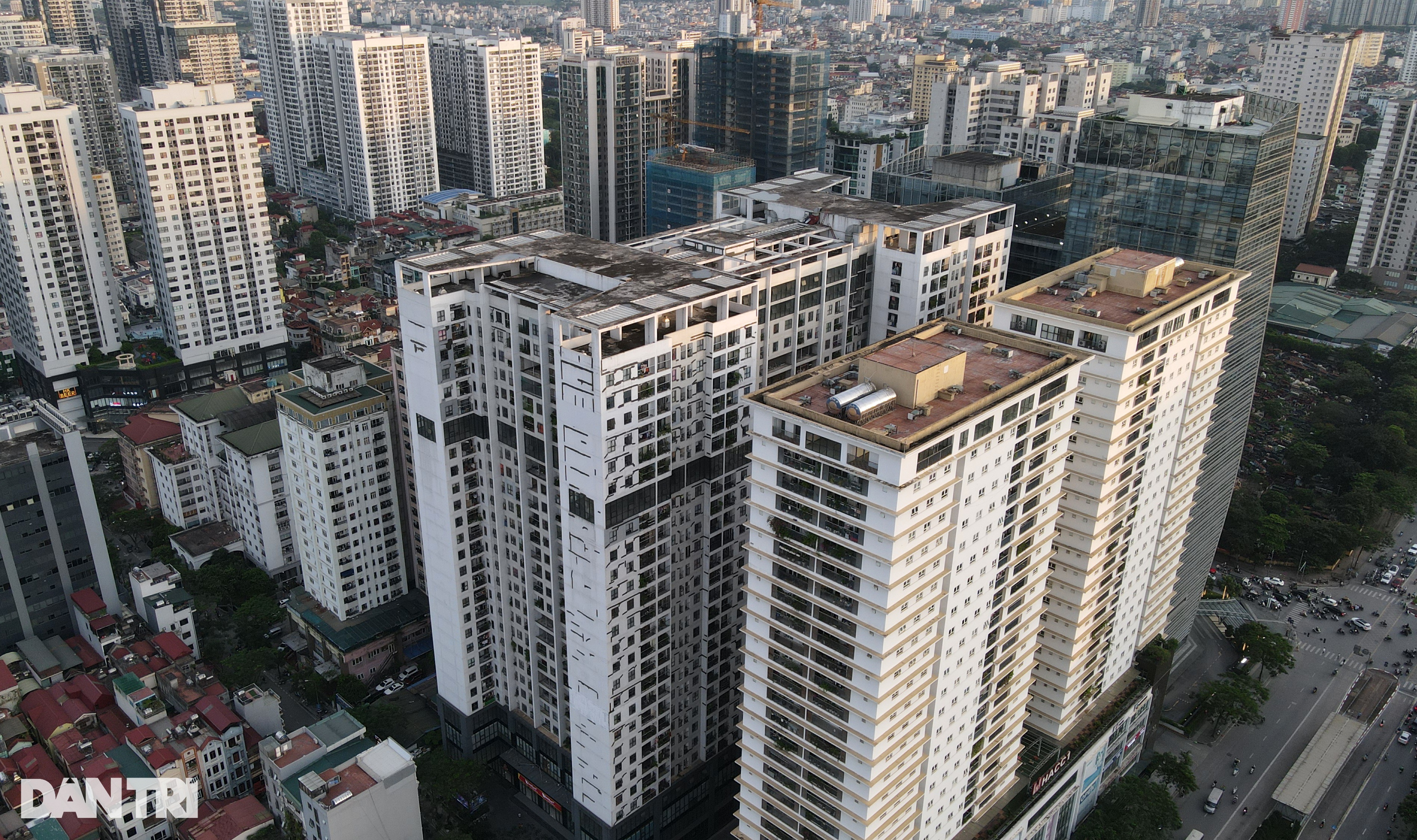 Hà Nội tiếp tay nâng tầng, nhồi gần 400 căn hộ vào một cao ốc - 3 Hà Nội tiếp tay nâng tầng, nhồi gần 400 căn hộ vào một cao ốc - 3