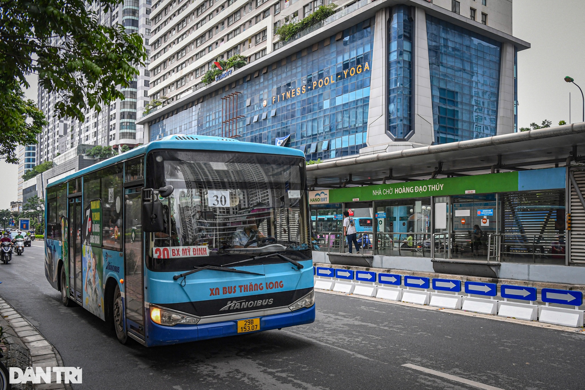 BRT sau 6 năm hoạt động: Đói khách, bị các phương tiện khác chèn ép - 16