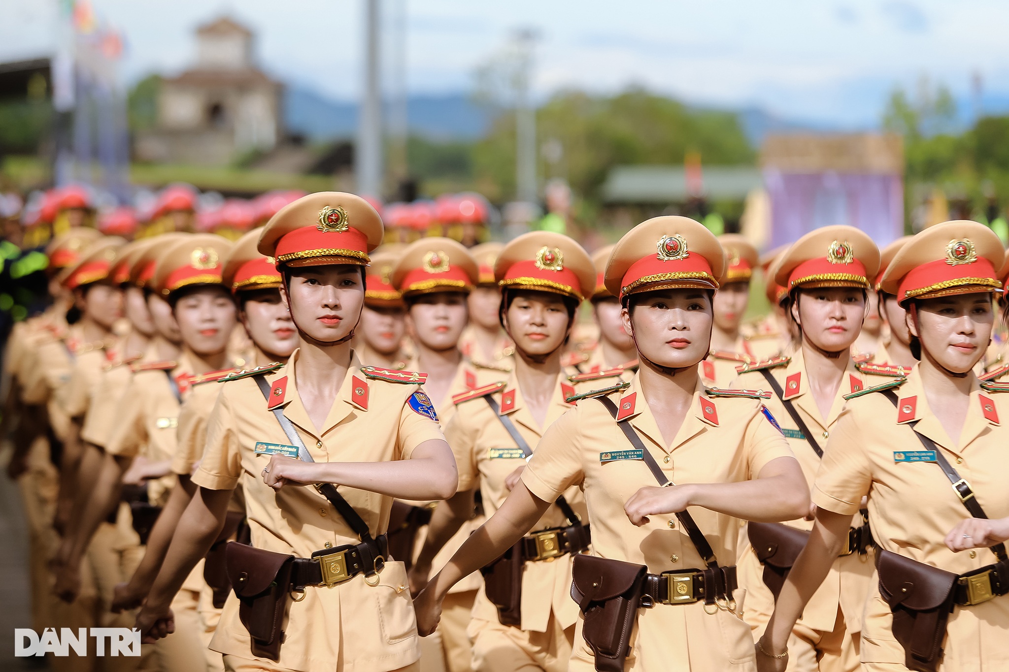 Mãn nhãn cuộc thi bắn súng, võ thuật  Công an nhân dân tại TP Huế - 4