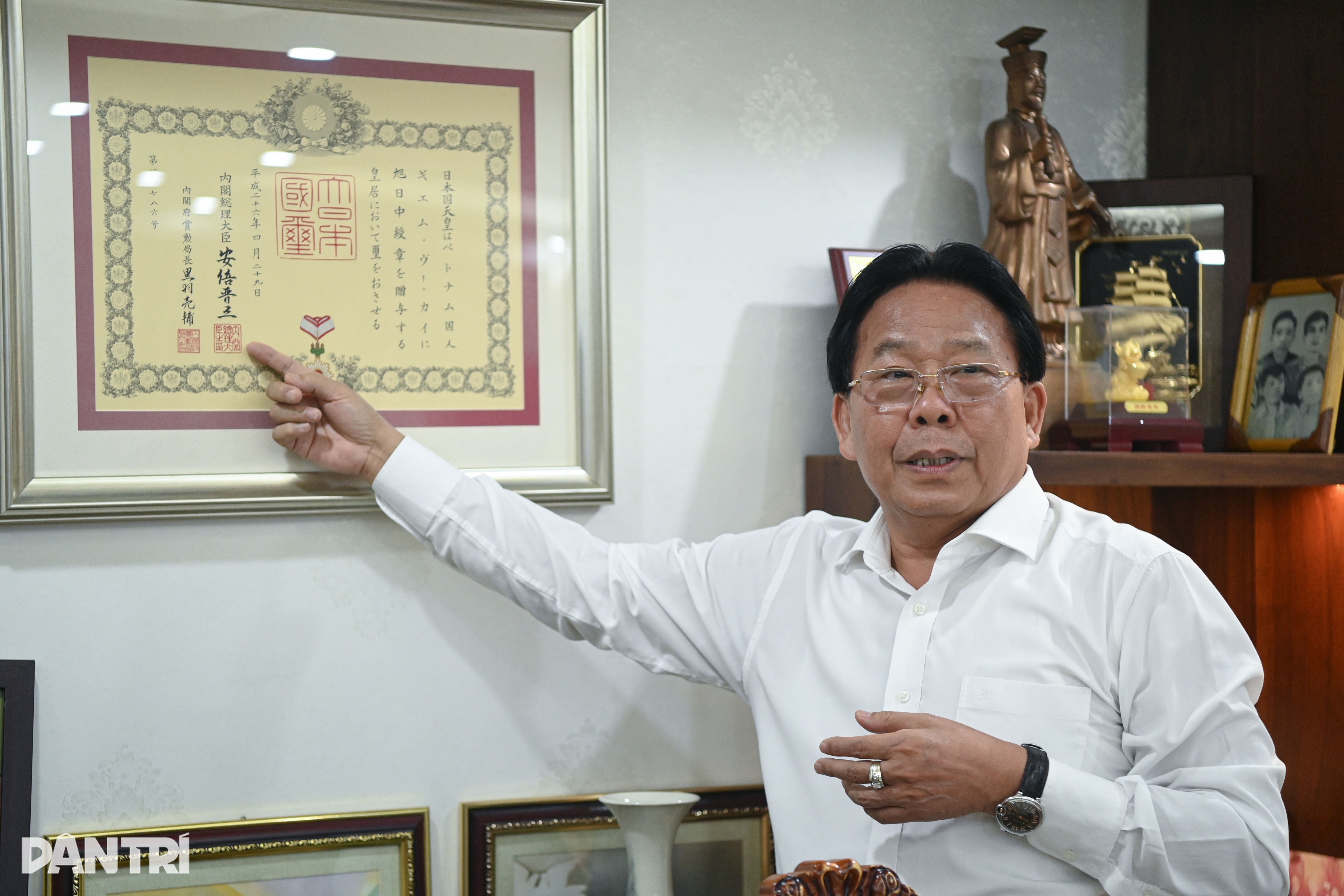 Cựu nghị sĩ Việt kể chuyện ông Abe lúc 50 tuổi và lời chào: Abe Sensei - 8 Cựu nghị sĩ Việt kể chuyện ông Abe lúc 50 tuổi và lời chào: Abe Sensei - 8