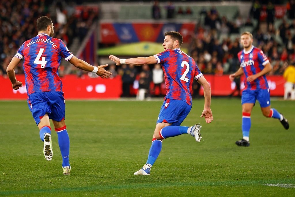 10 người của Man Utd hạ gục Crystal Palace tại Melbourne - 17