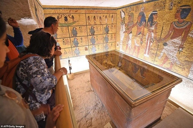 Bao cao su 3.000 năm tuổi trong lăng mộ của vị vua nổi tiếng Ai Cập cổ đại - 3