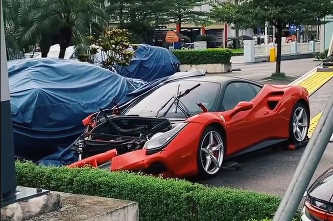 Công an Long Biên thụ lý vụ siêu xe Ferrari 488 toác đầu - 2