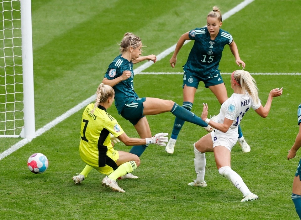 Hạ cỗ xe tăng Đức, đội tuyển nữ Anh lần đầu vô địch Euro - 3