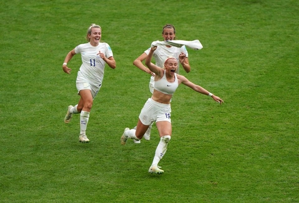 Hạ cỗ xe tăng Đức, đội tuyển nữ Anh lần đầu vô địch Euro - 4