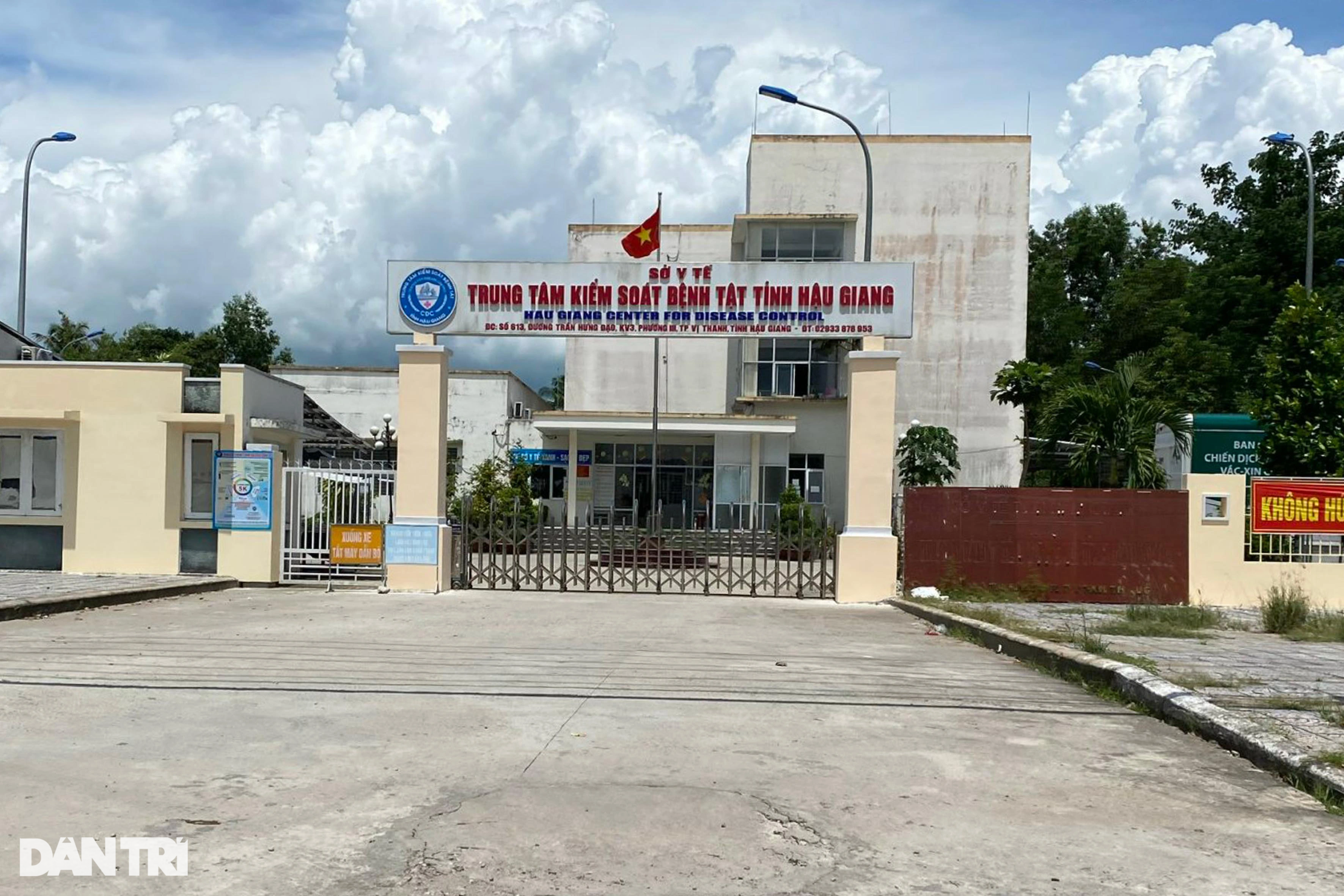 Đính chính số tiền Hậu Giang mua kit test Việt Á - 1