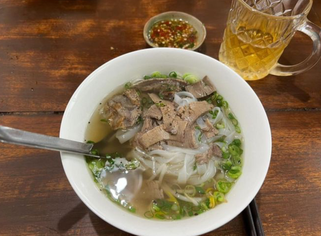 Tạ Đình Phong, Bi (Rain) và loạt sao mê đắm ẩm thực Việt - 5